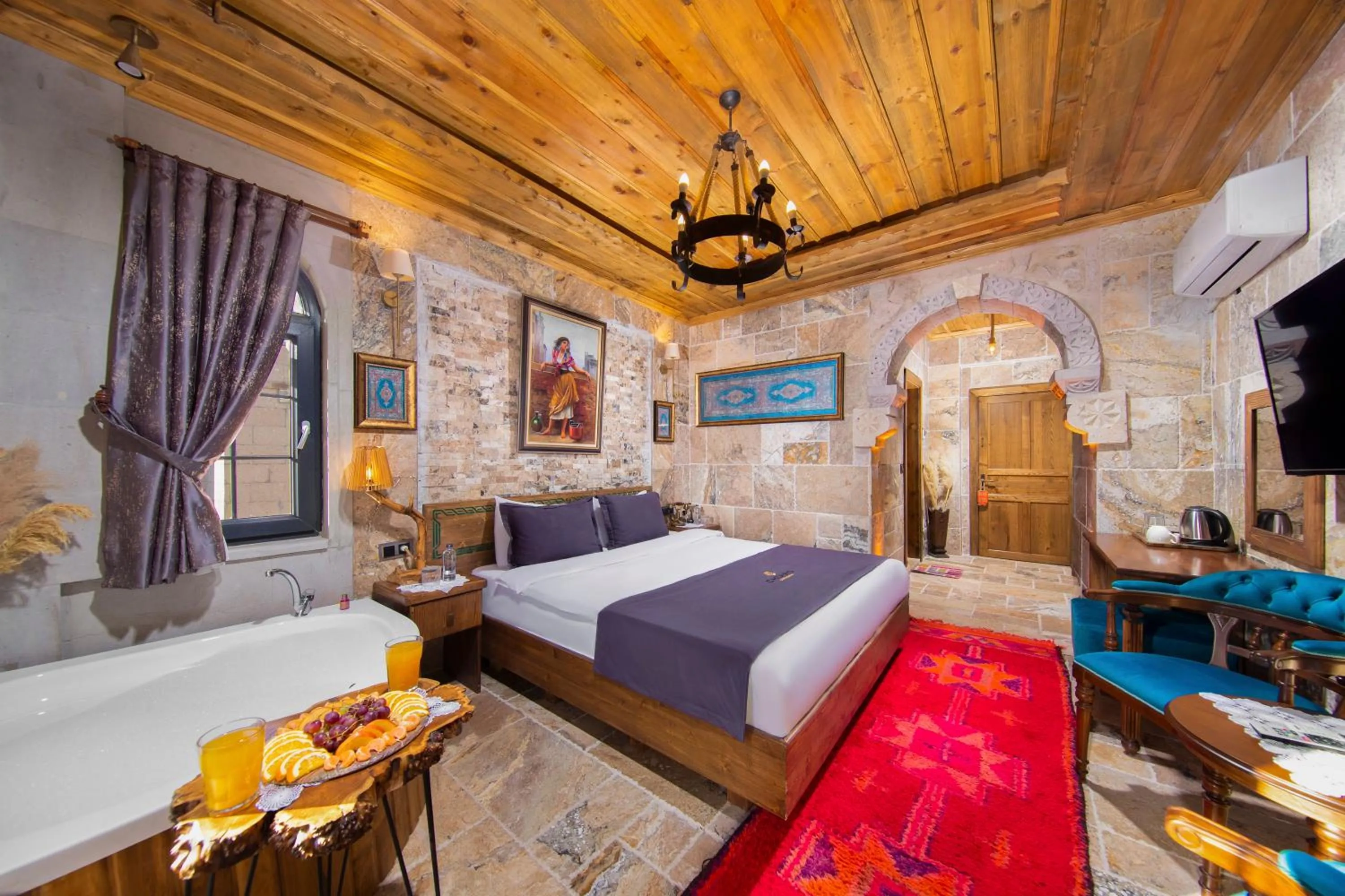 Communal lounge/ TV room, Bed in Cappadocia Chiaro