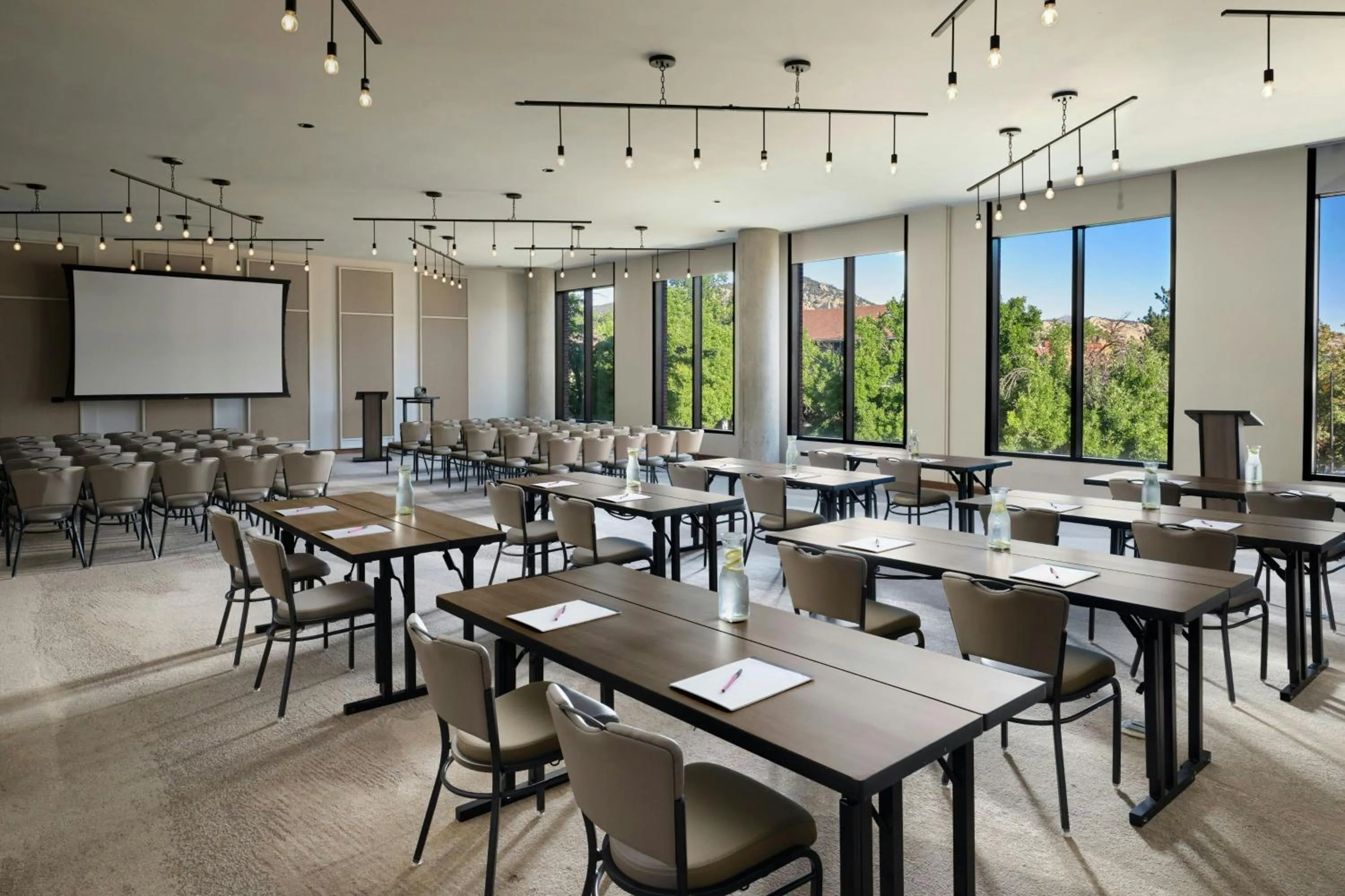 Meeting/conference room in Moxy Boulder University