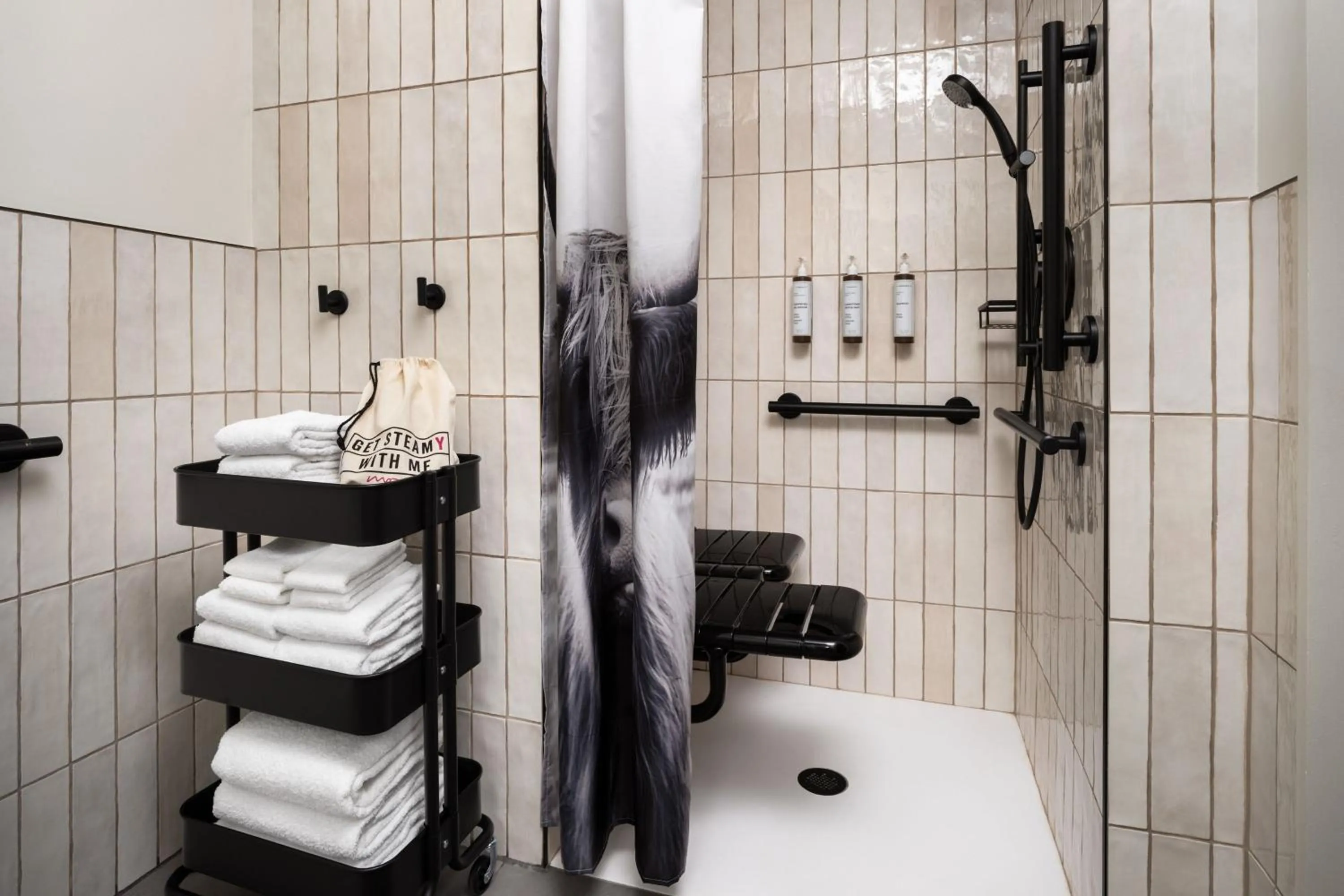 Bathroom in Moxy Boulder University