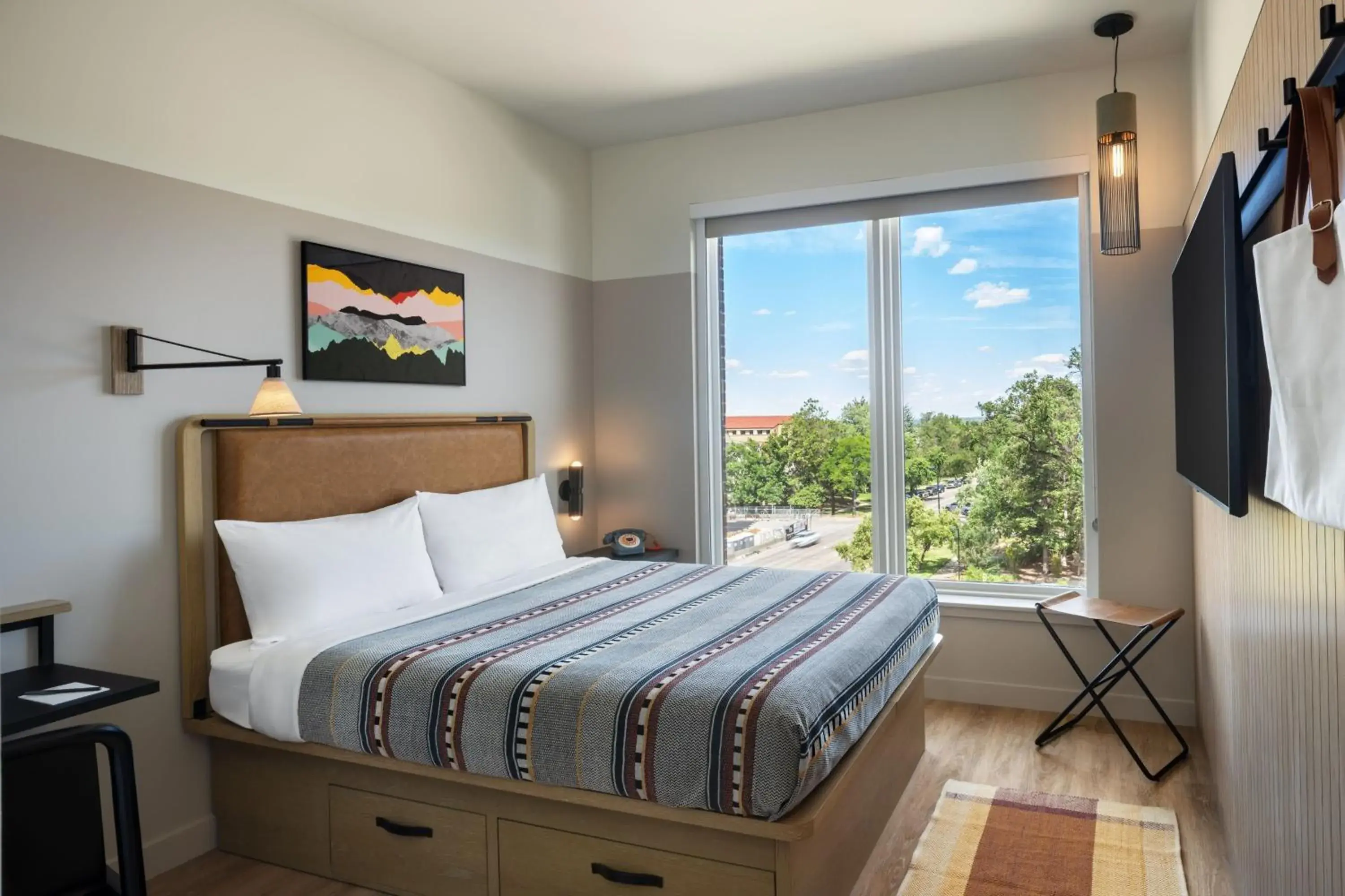 Queen Room - Hearing Accessible in Moxy Boulder University Queen Room - Hearing Accessible in Moxy Boulder University