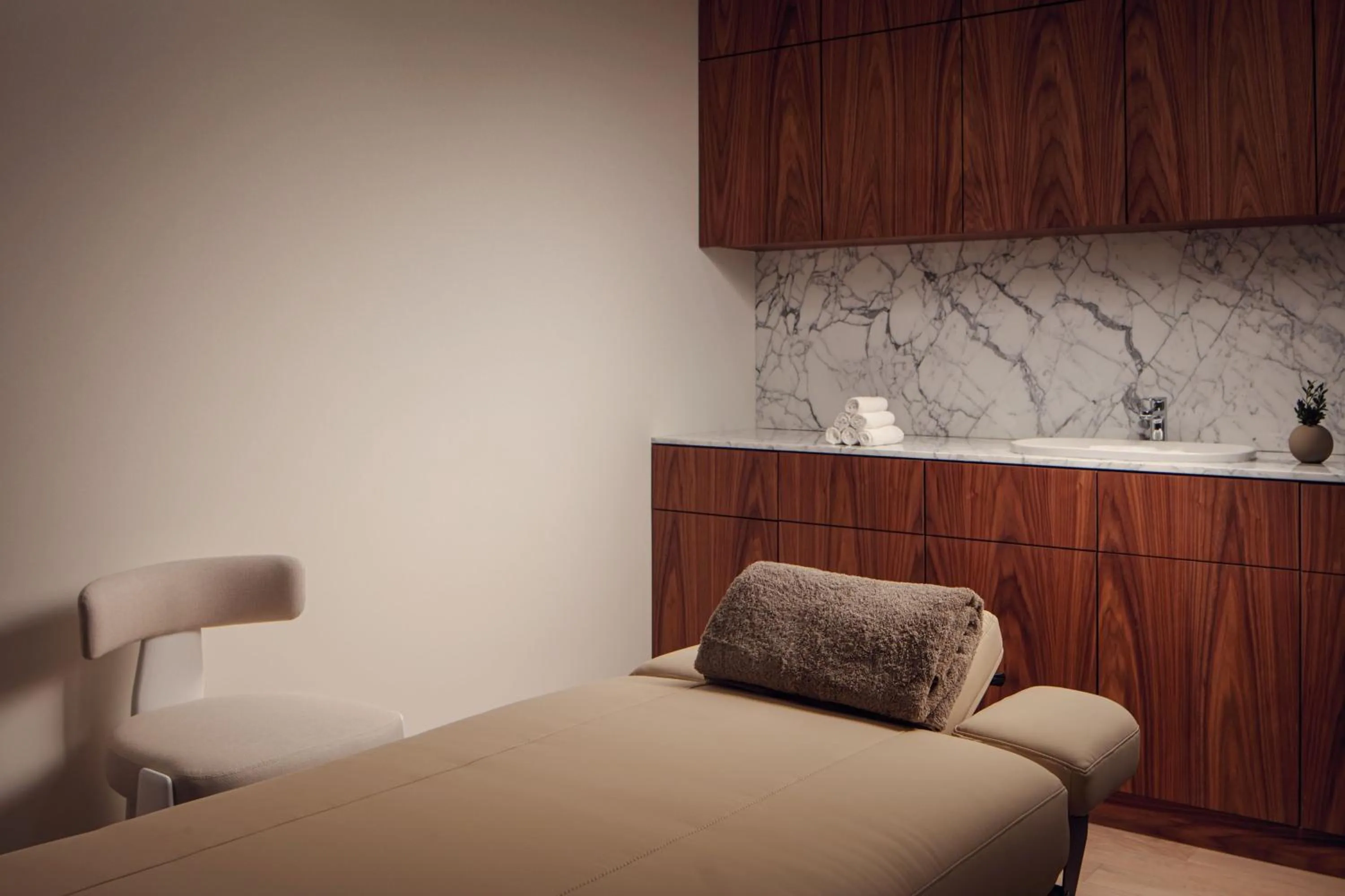 Spa and wellness centre/facilities, Bed in Courtyard by Marriott Yerevan