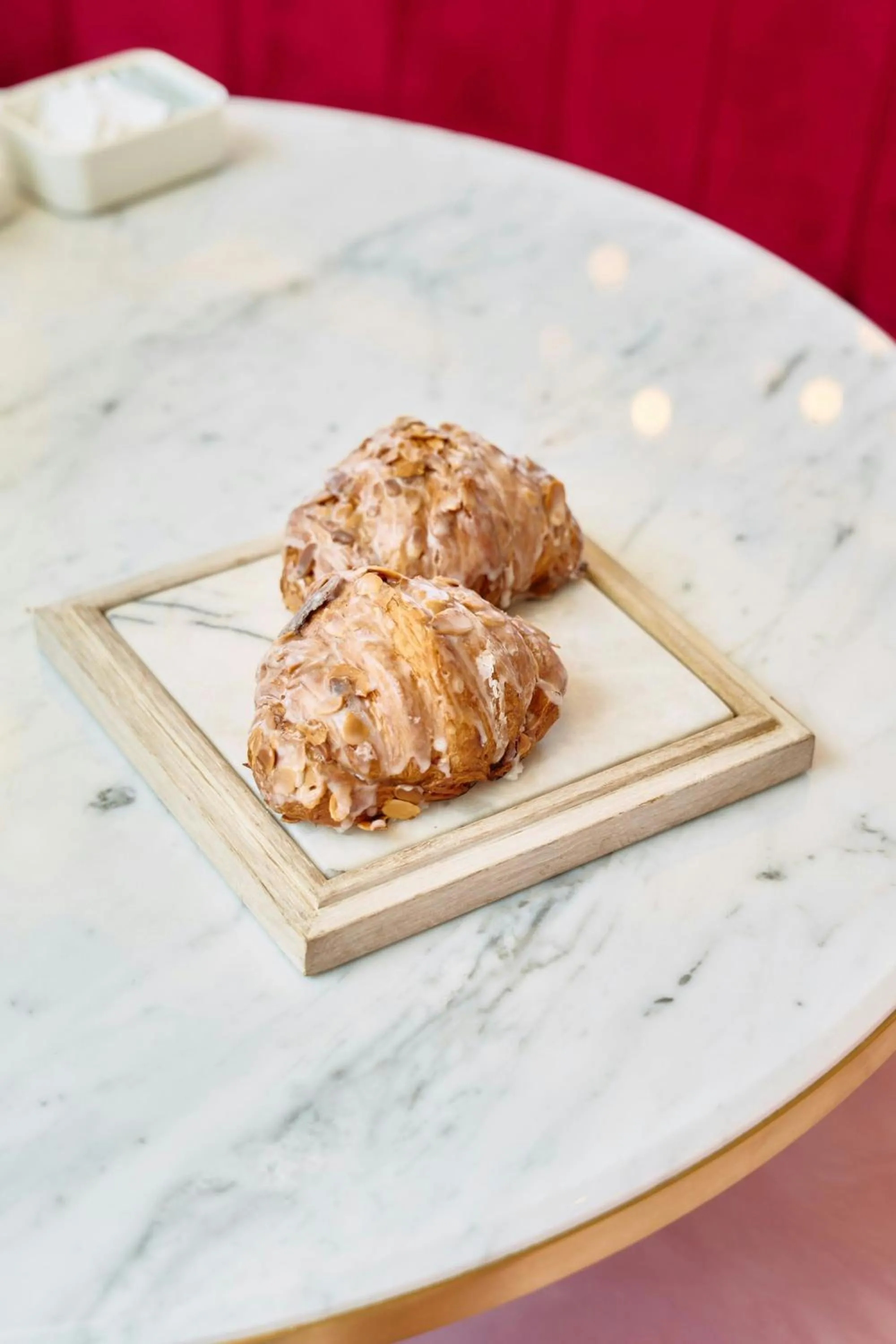 Restaurant/places to eat in The St. Regis Al Mouj Muscat Resort