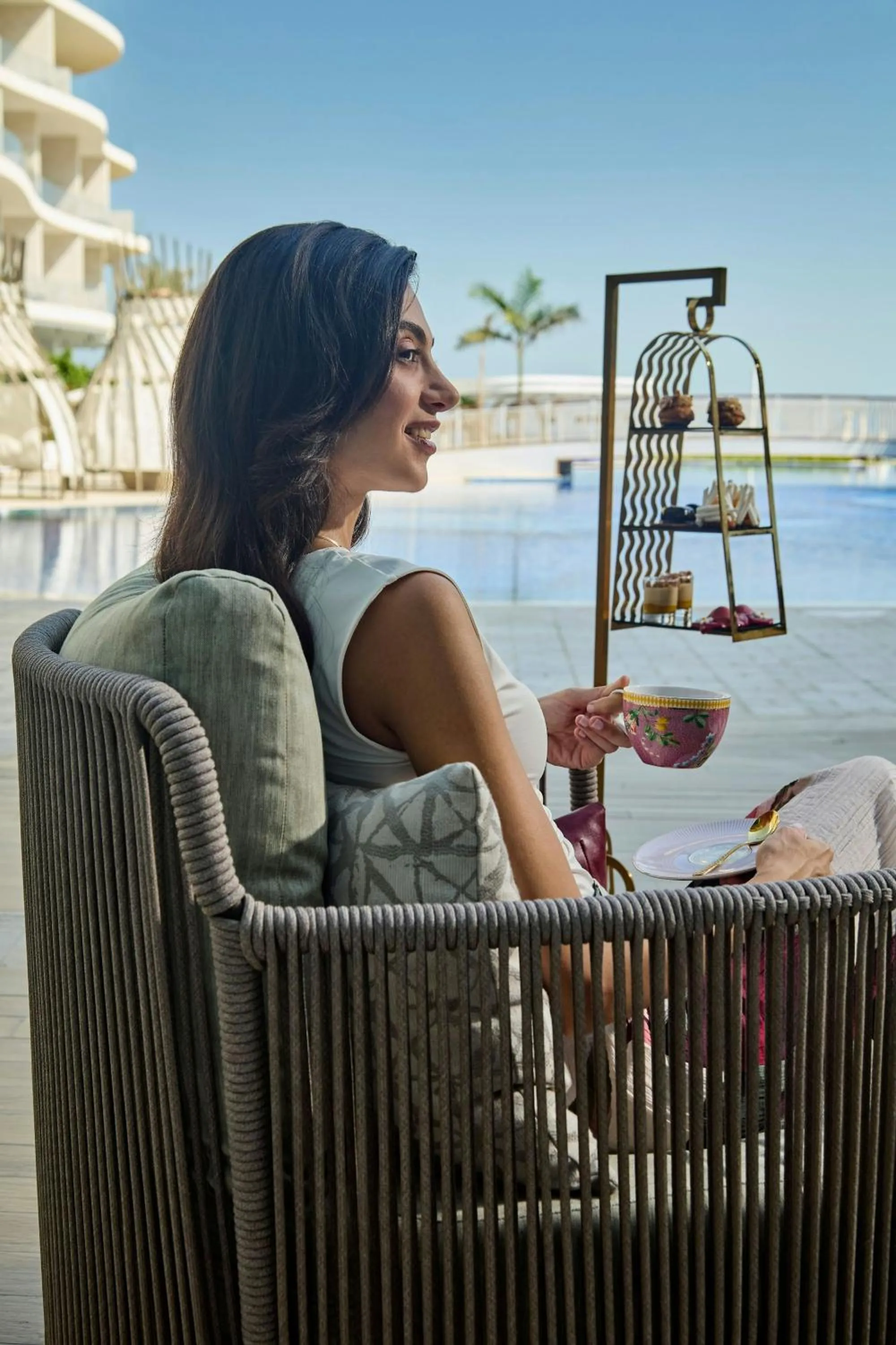 Restaurant/places to eat in The St. Regis Al Mouj Muscat Resort