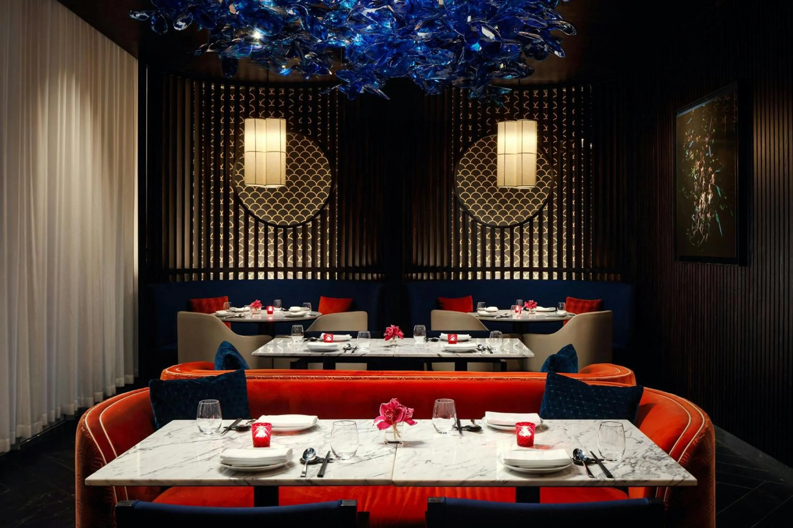 Restaurant/places to eat in The St. Regis Al Mouj Muscat Resort