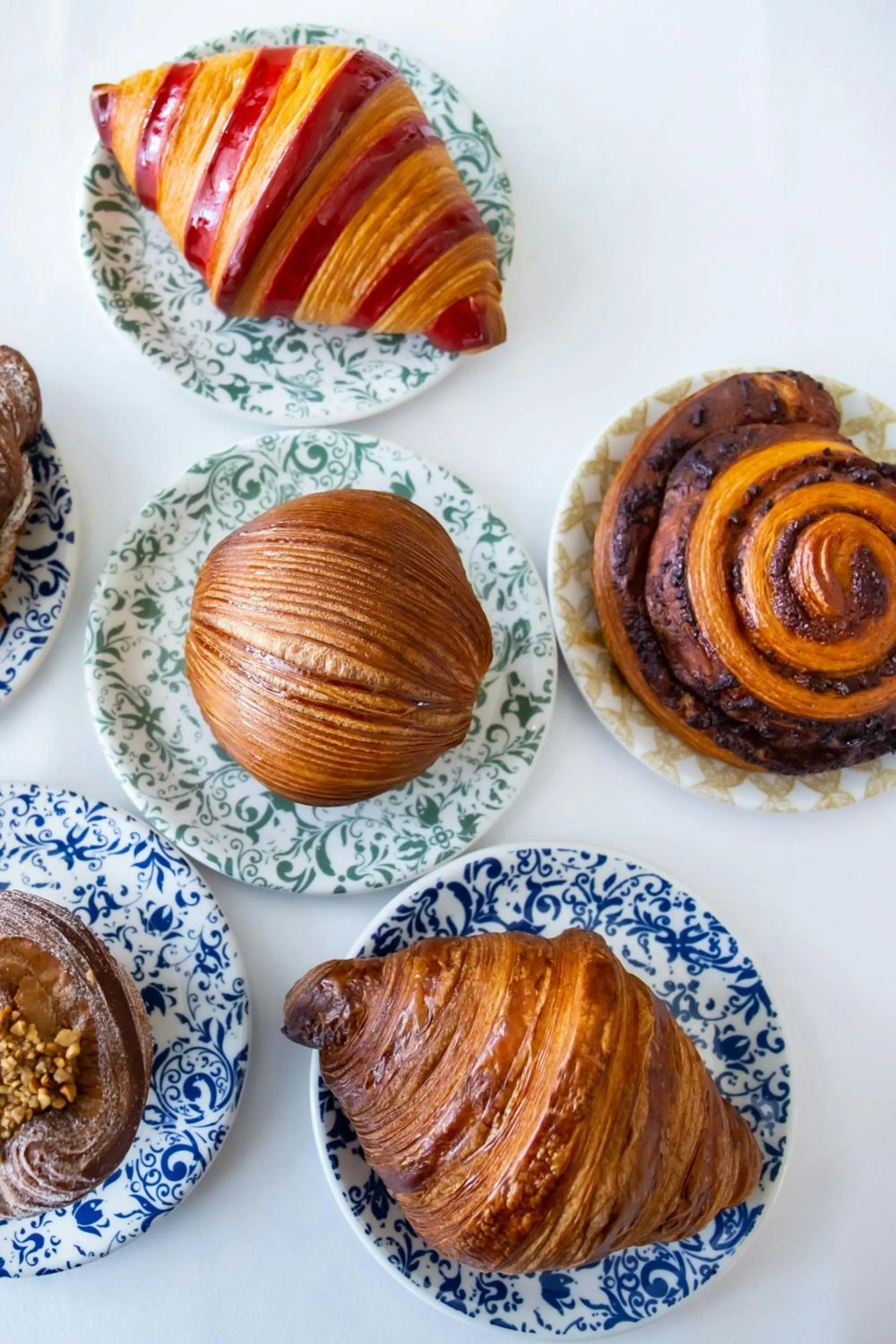 Restaurant/places to eat in The St. Regis Al Mouj Muscat Resort