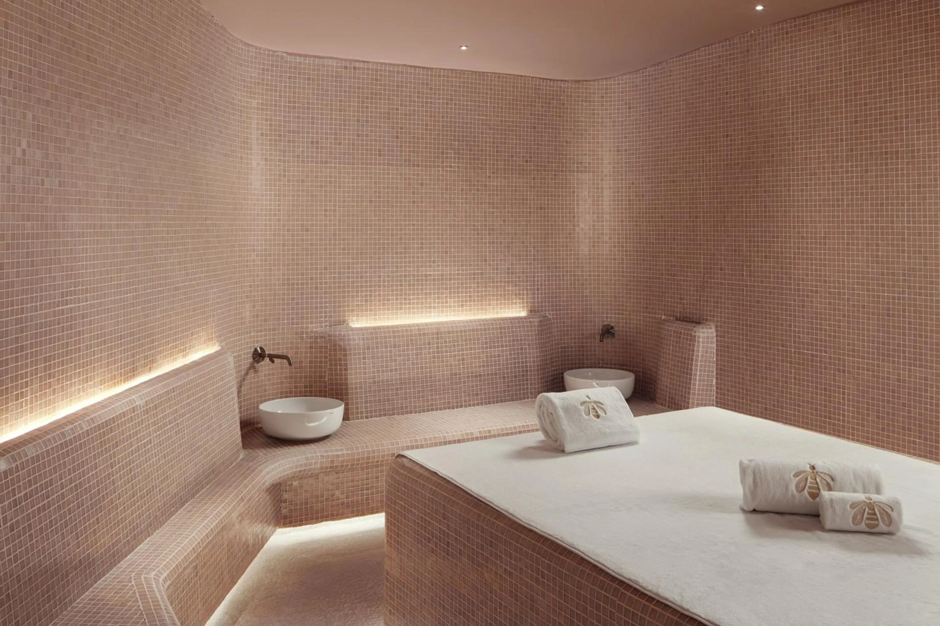 Spa and wellness centre/facilities in The St. Regis Al Mouj Muscat Resort