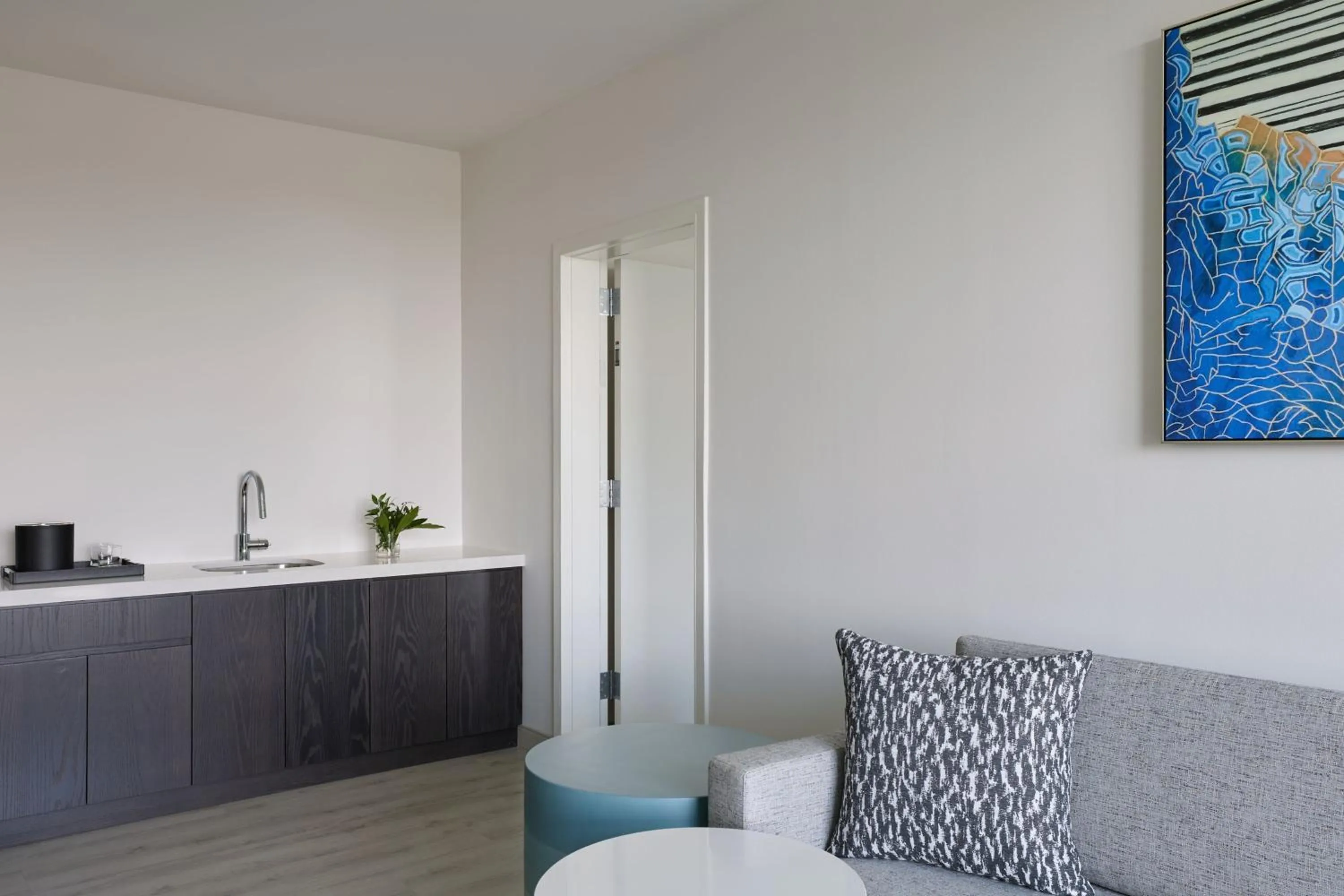 Living room in Palmetto Marriott Resort & Spa