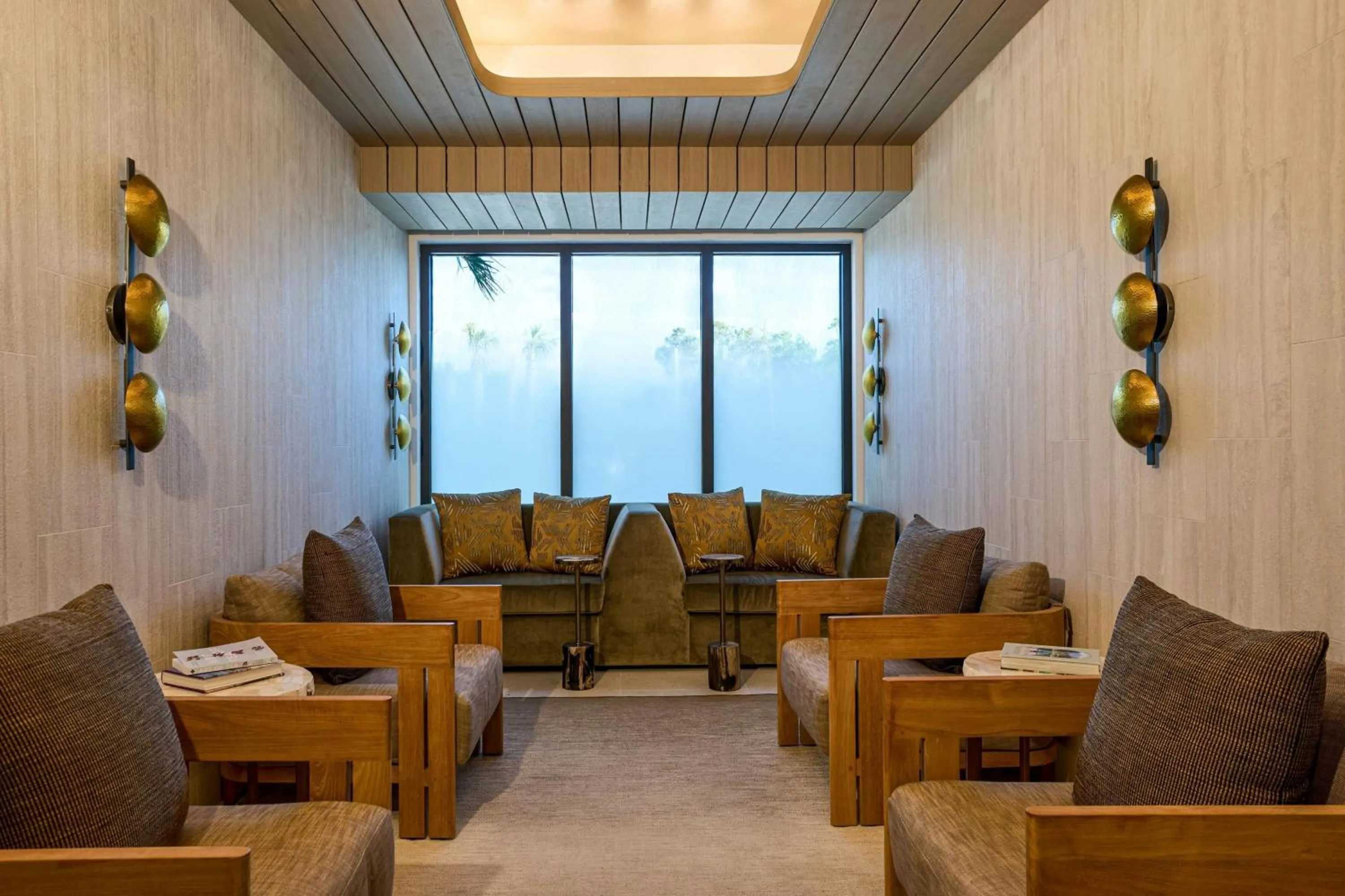 Lounge or bar in Palmetto Marriott Resort & Spa