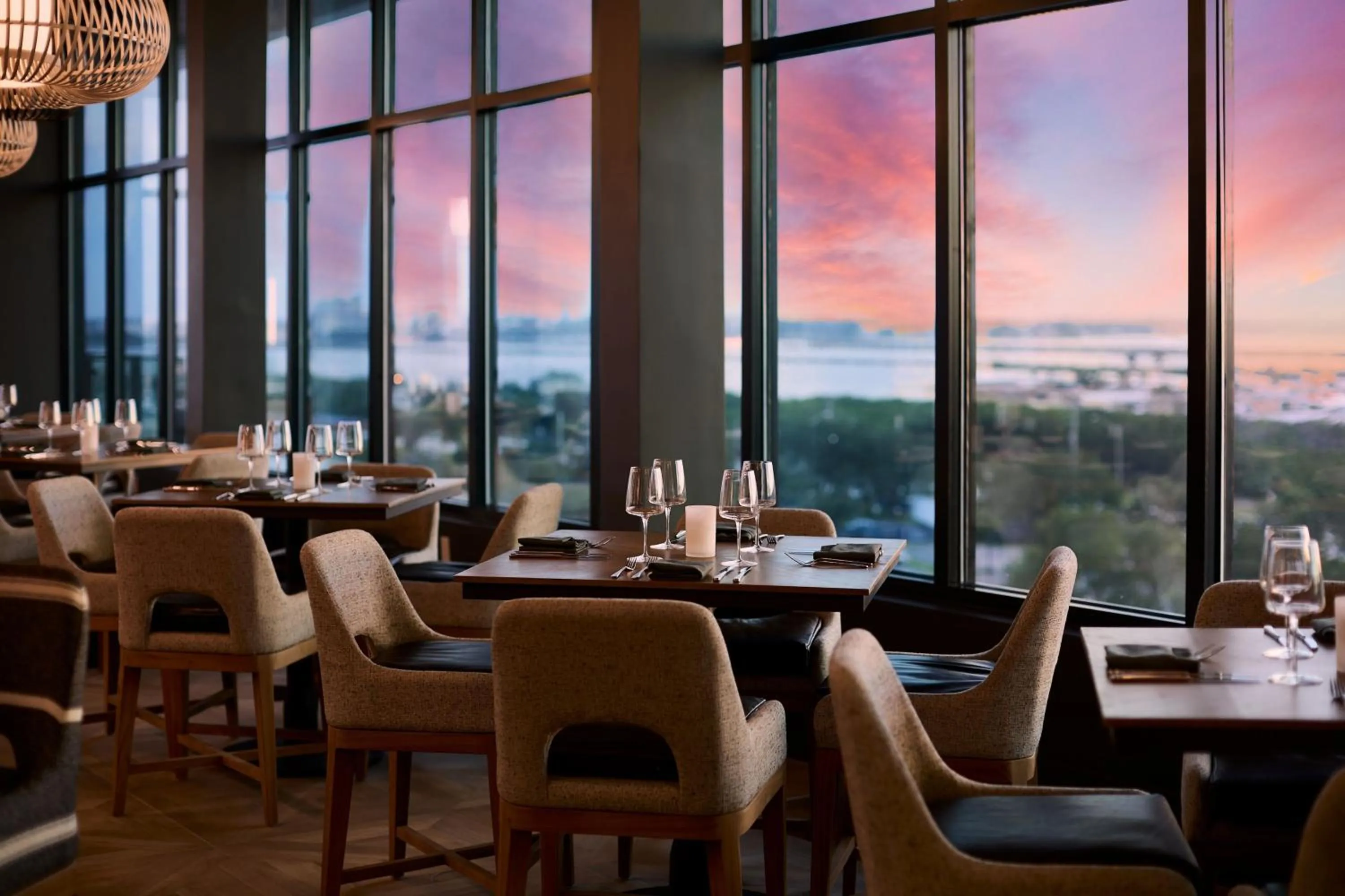 Restaurant/places to eat in Palmetto Marriott Resort & Spa