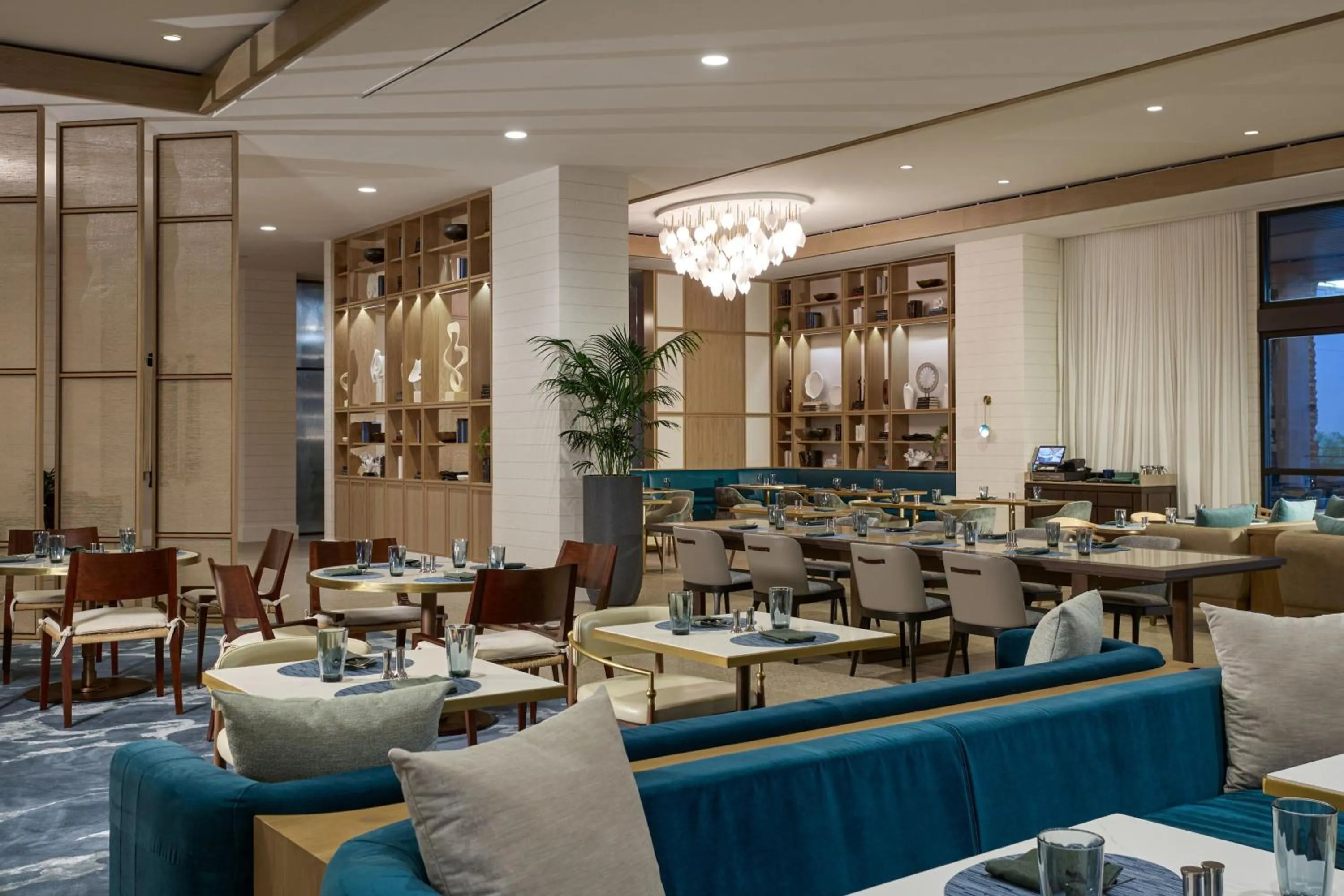 Restaurant/places to eat in Palmetto Marriott Resort & Spa