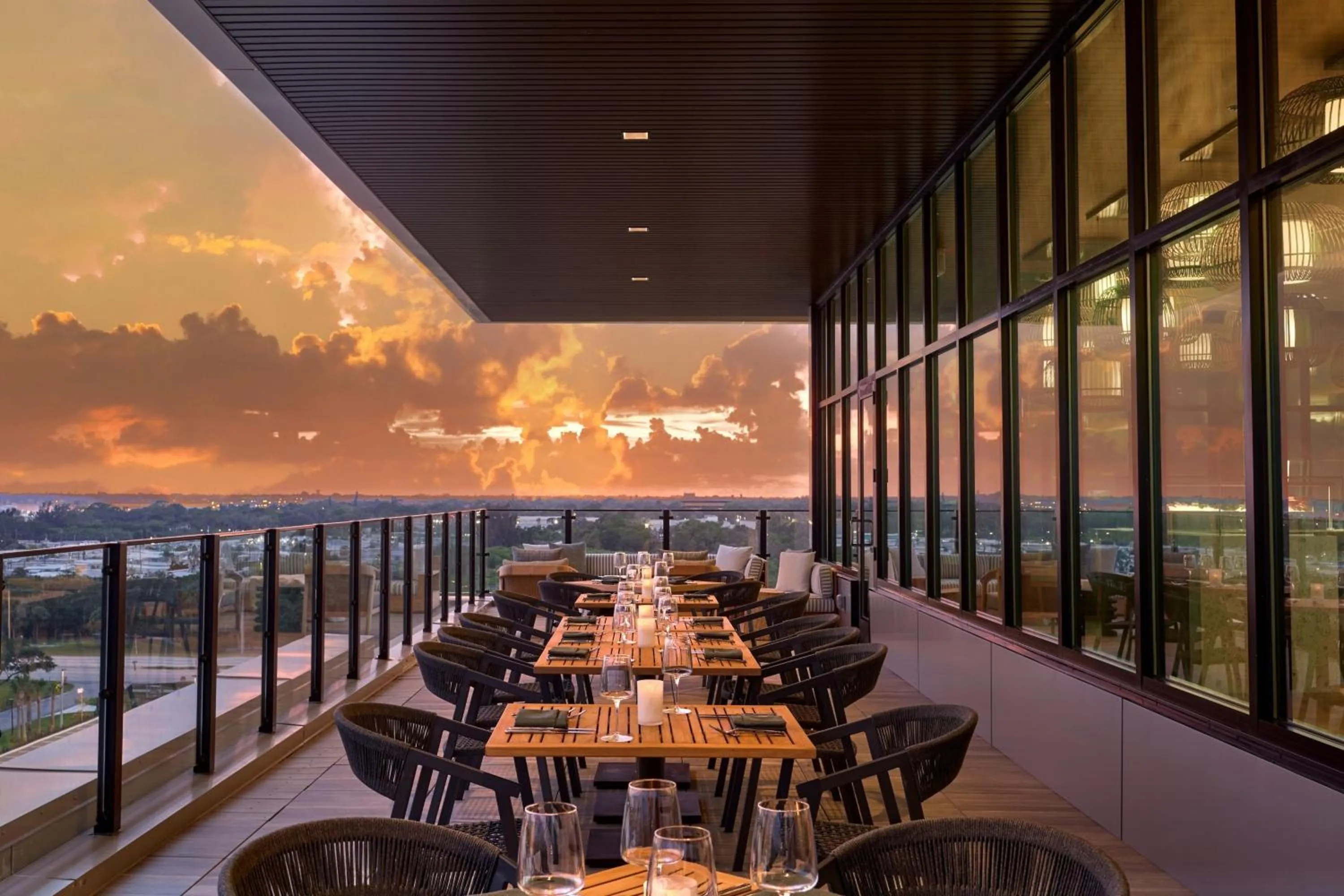 Restaurant/places to eat in Palmetto Marriott Resort & Spa