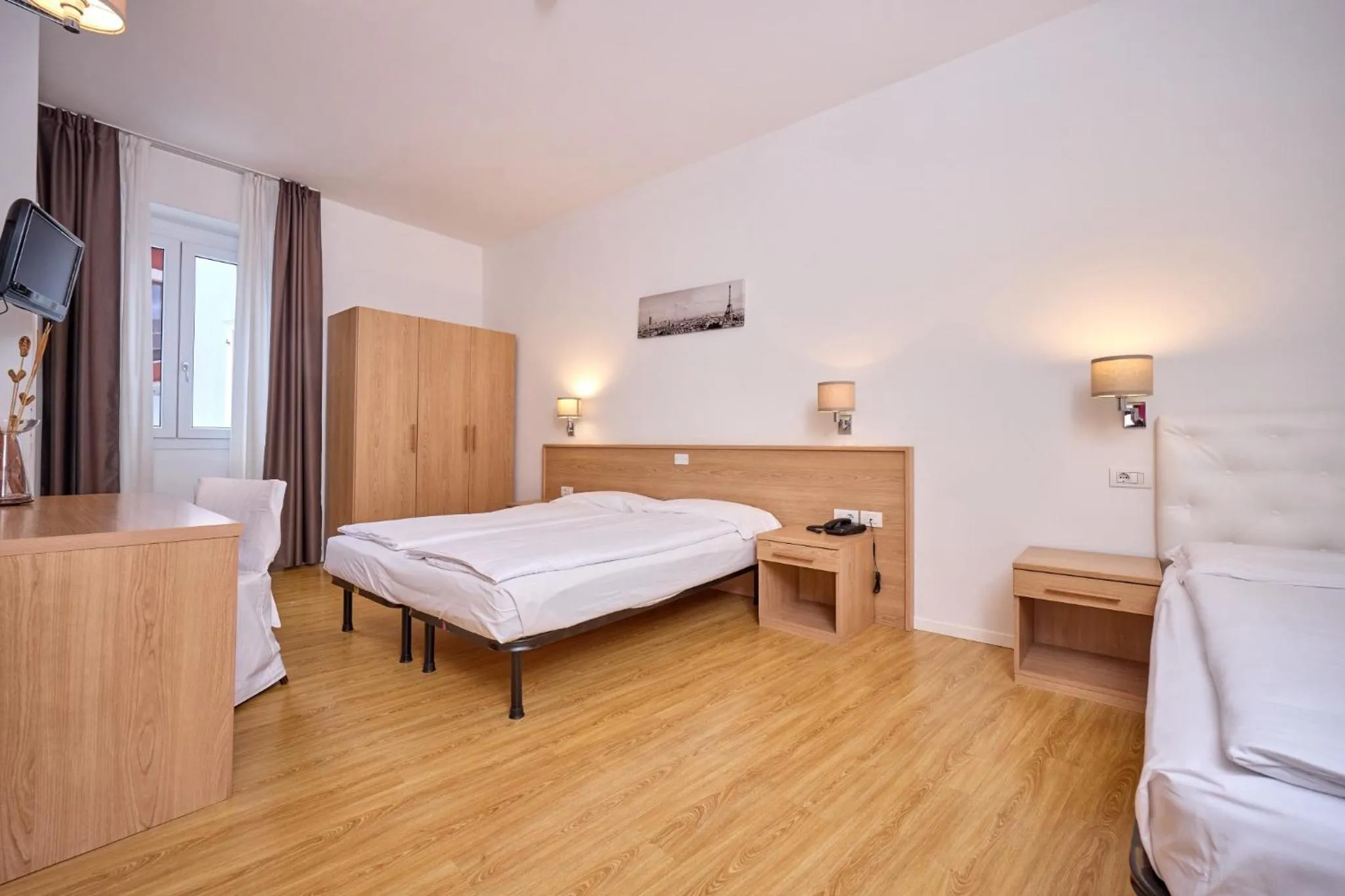 Photo of the whole room, Bed in Hotel Geier