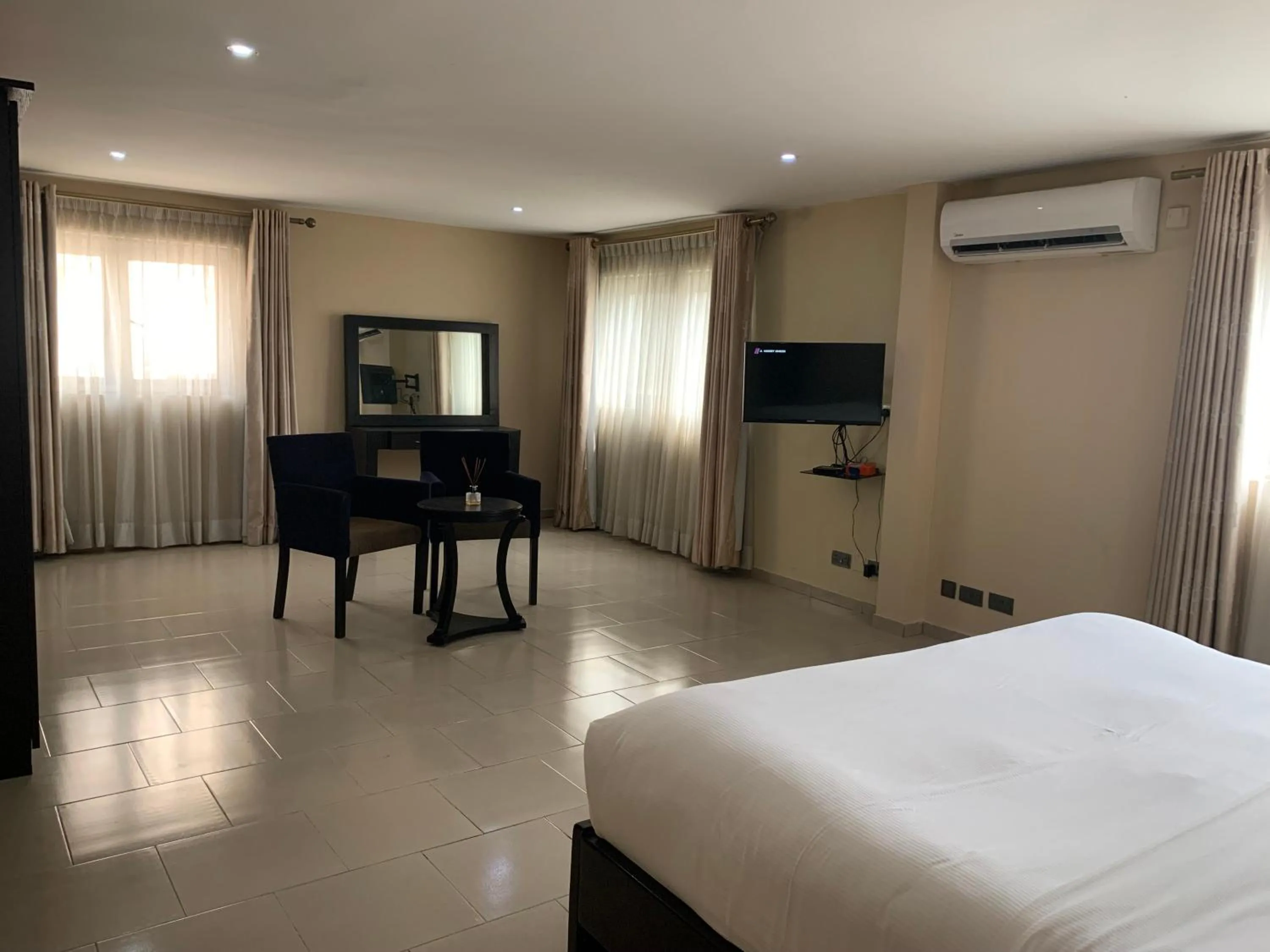 Bed in Emem Court - The Emem Apartment Collections