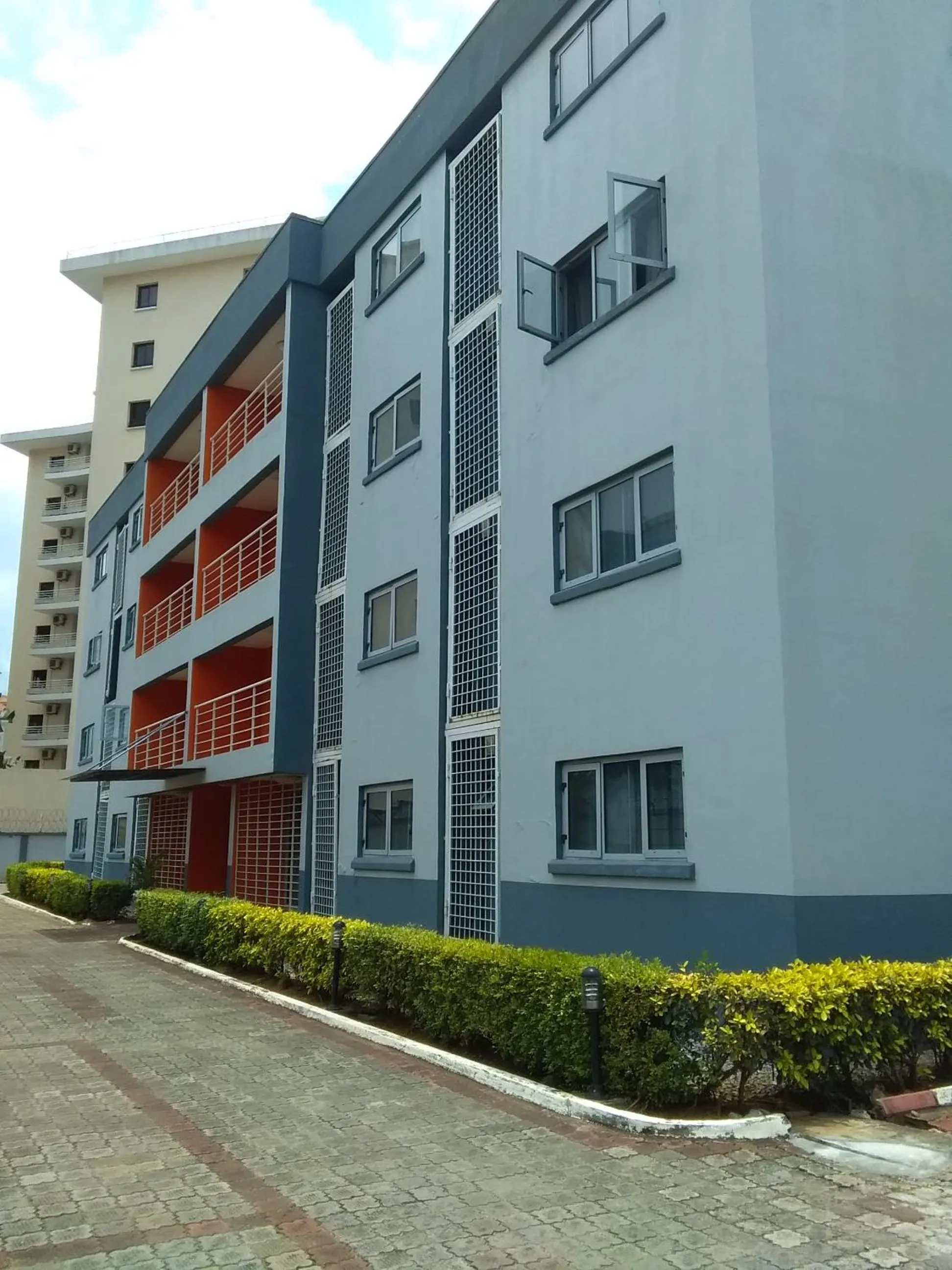 Property building in Emem Court - The Emem Apartment Collections