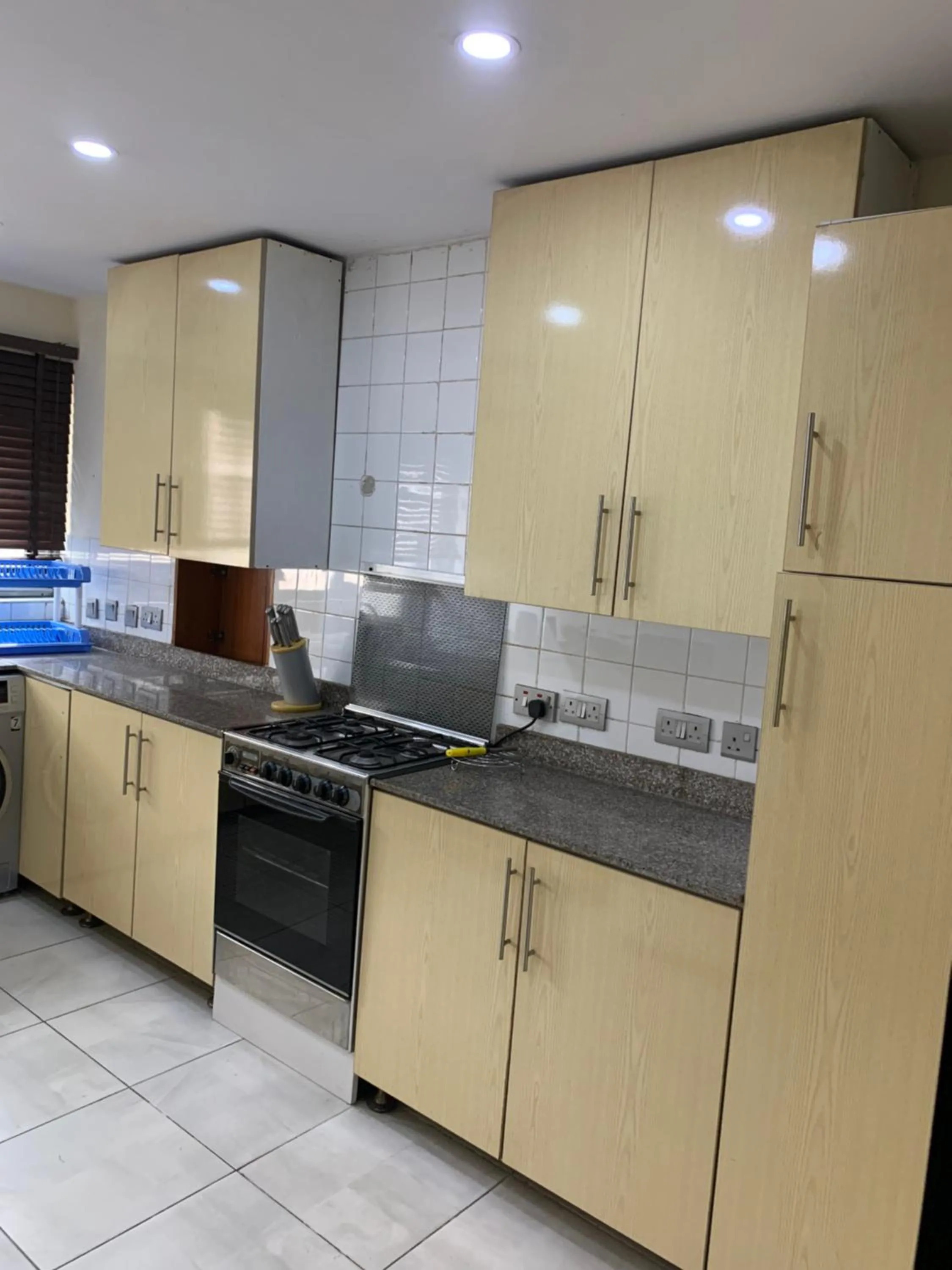 Kitchen or kitchenette in Emem Court - The Emem Apartment Collections