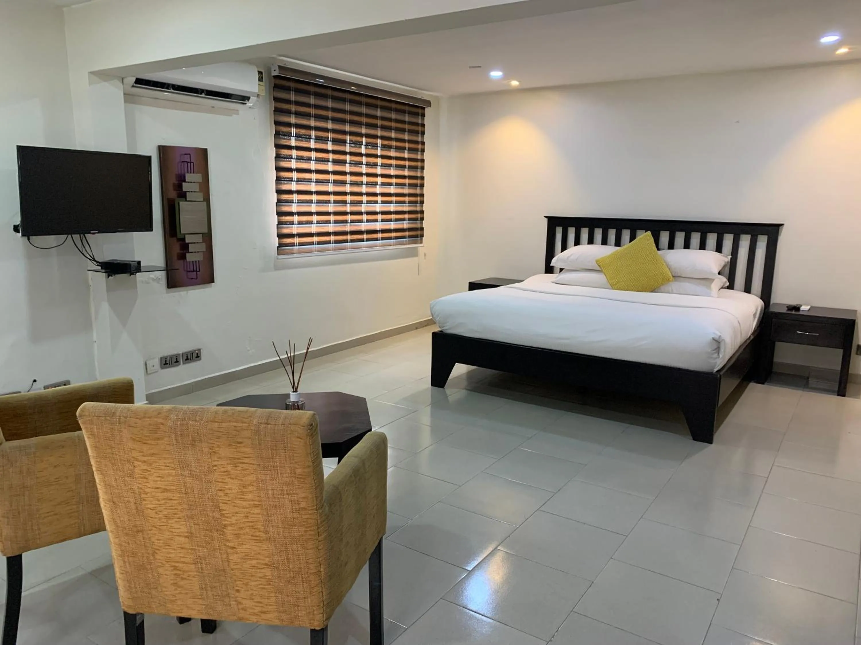 Bed in Emem Court - The Emem Apartment Collections