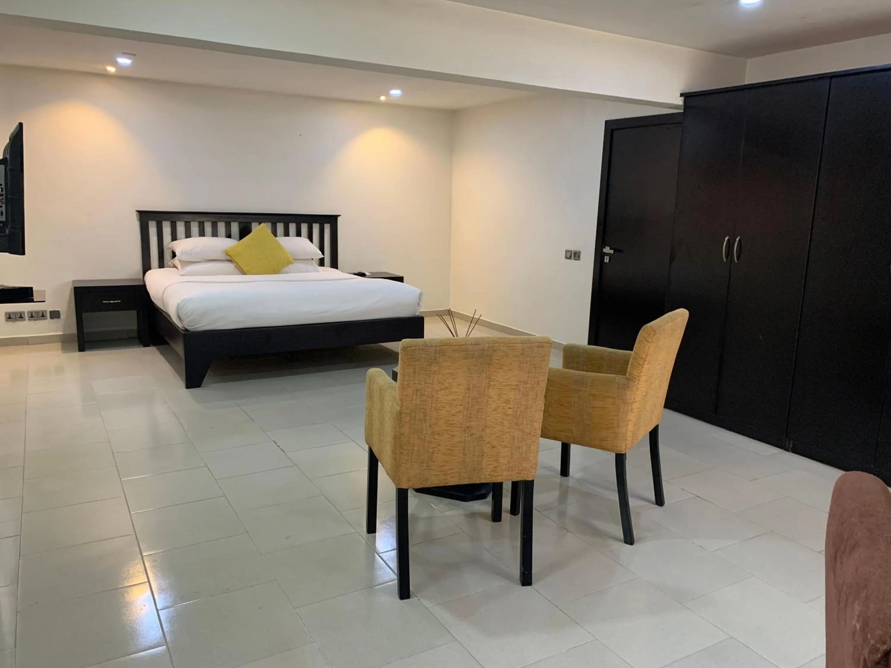 Bed in Emem Court - The Emem Apartment Collections