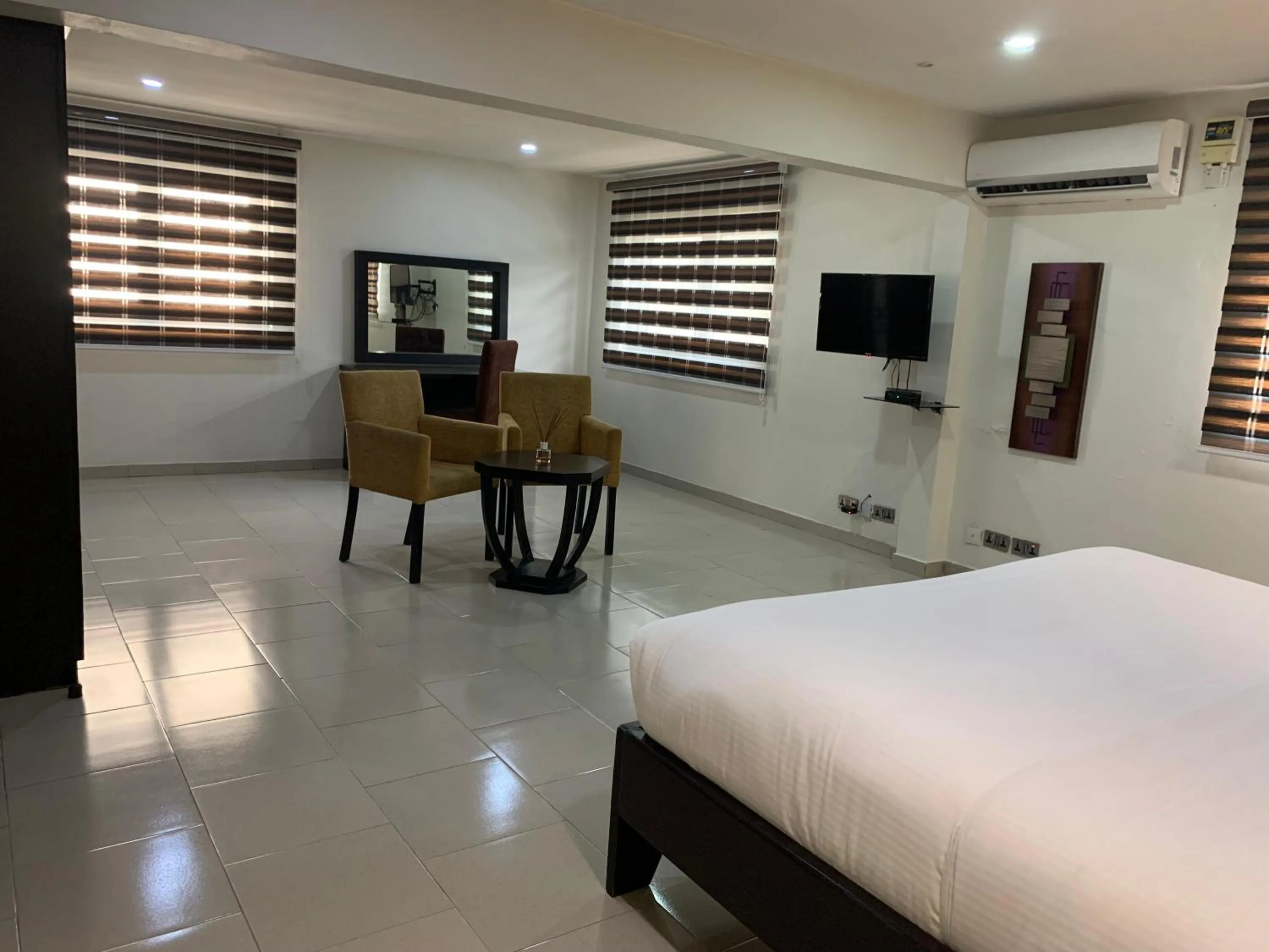Bed in Emem Court - The Emem Apartment Collections