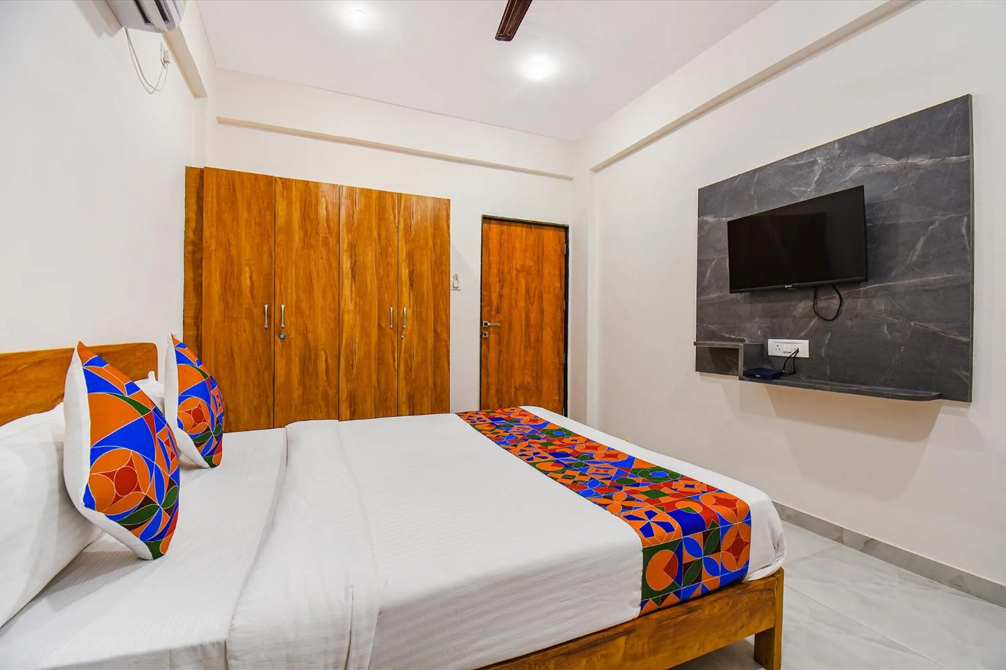 Bed in FabHotel Prime Esta Inn - Nr Twin Tower, Viman Nagar