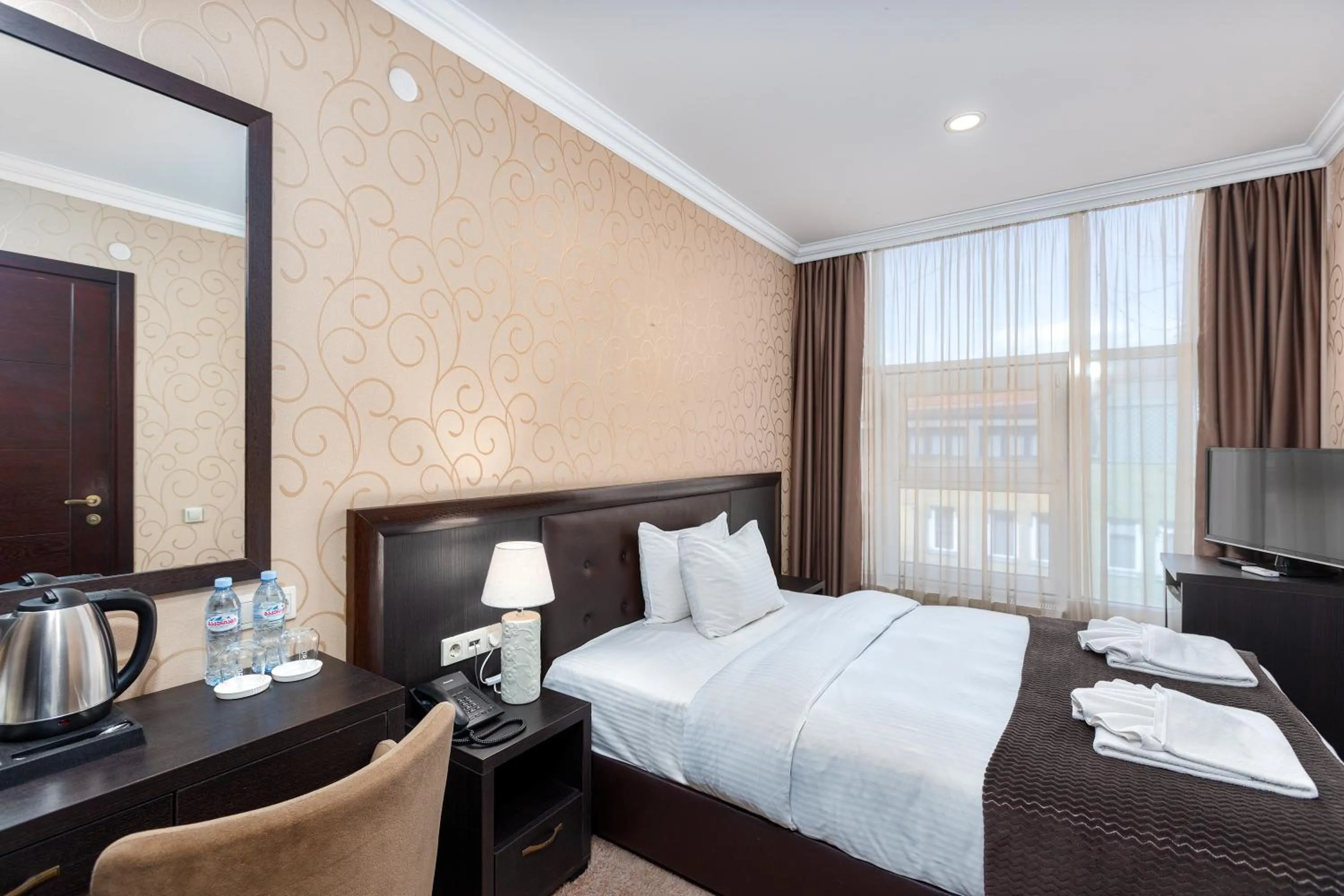 Bed in Kalasi Hotel
