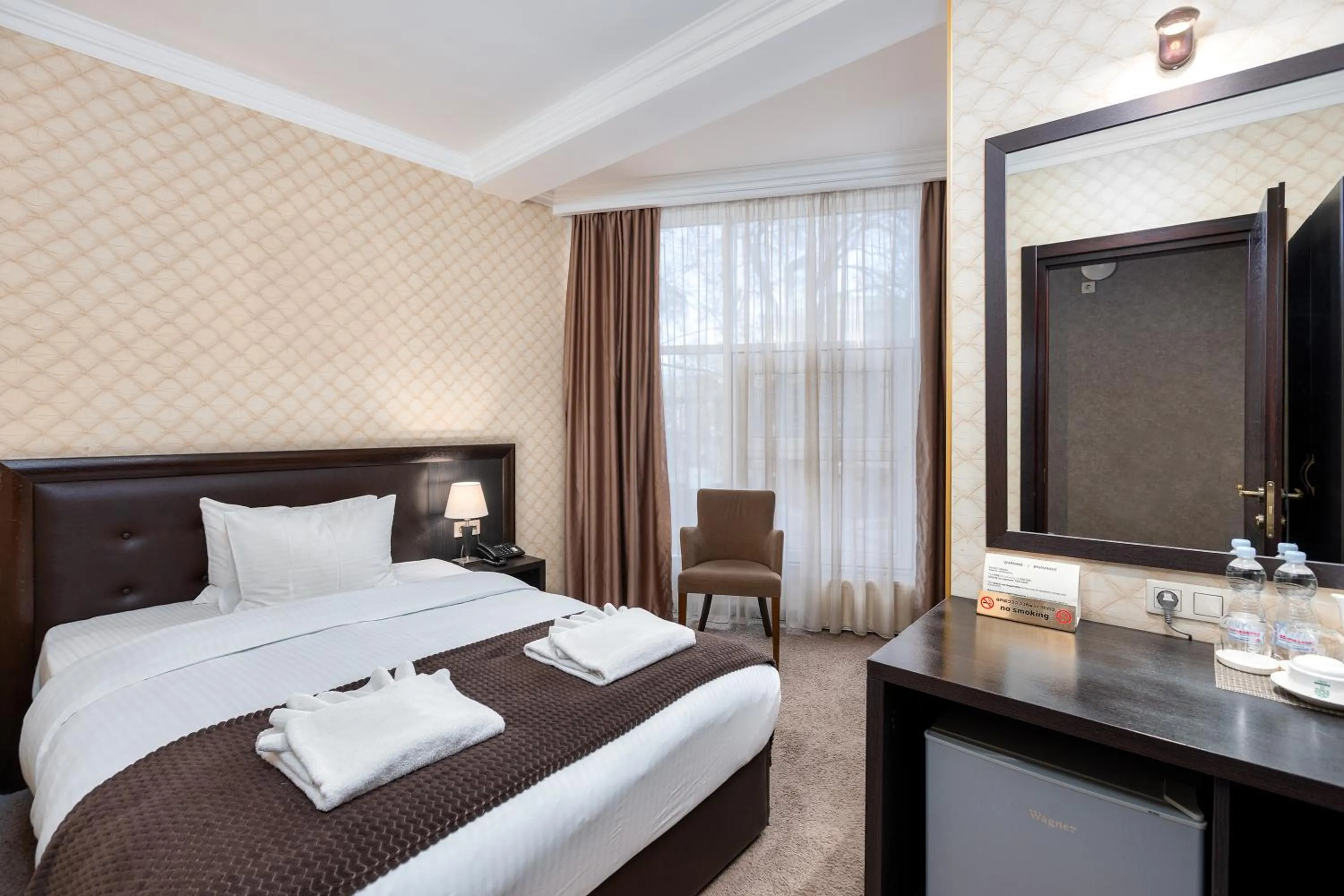 Bed in Kalasi Hotel
