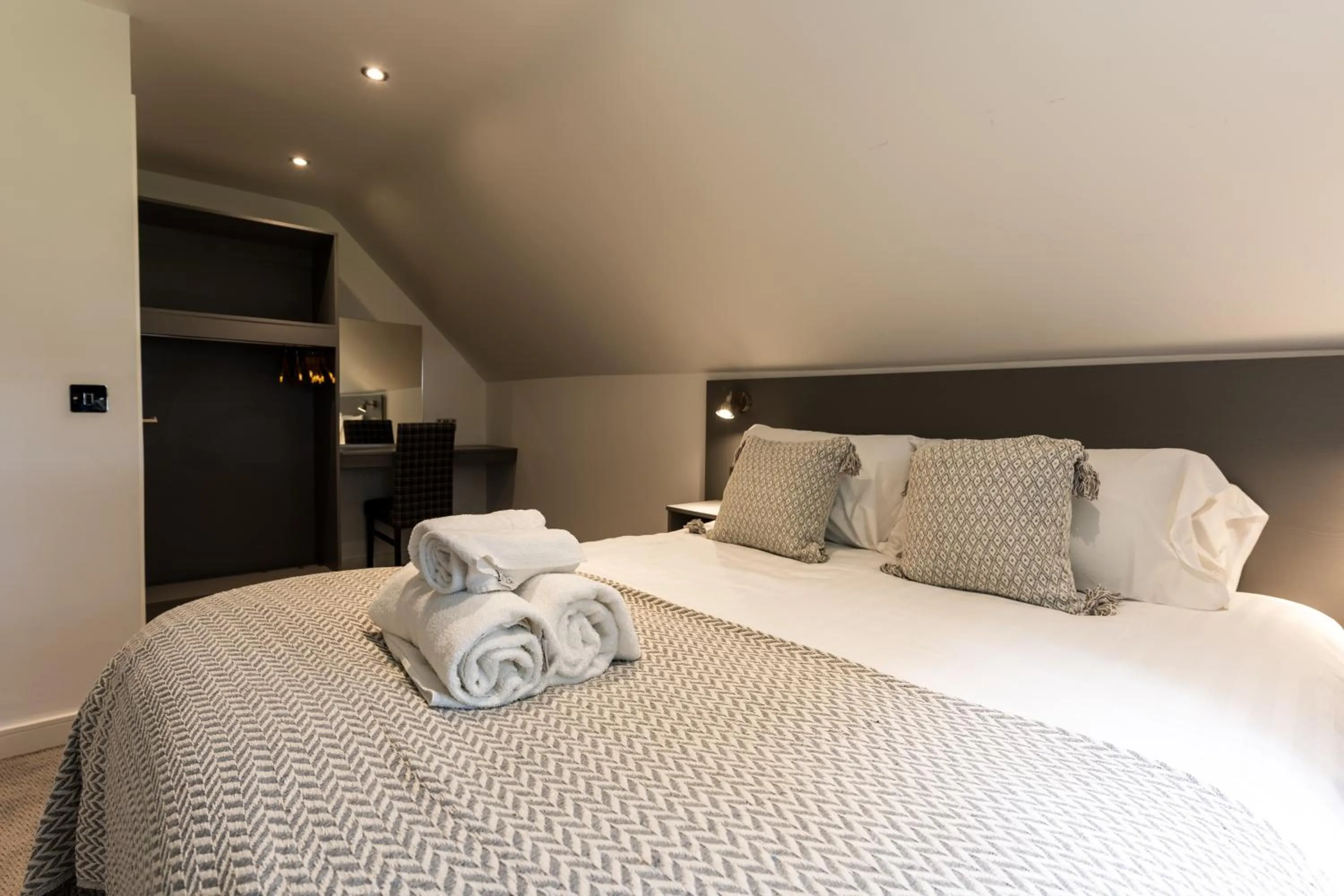 Bed in Marian Resort And Spa