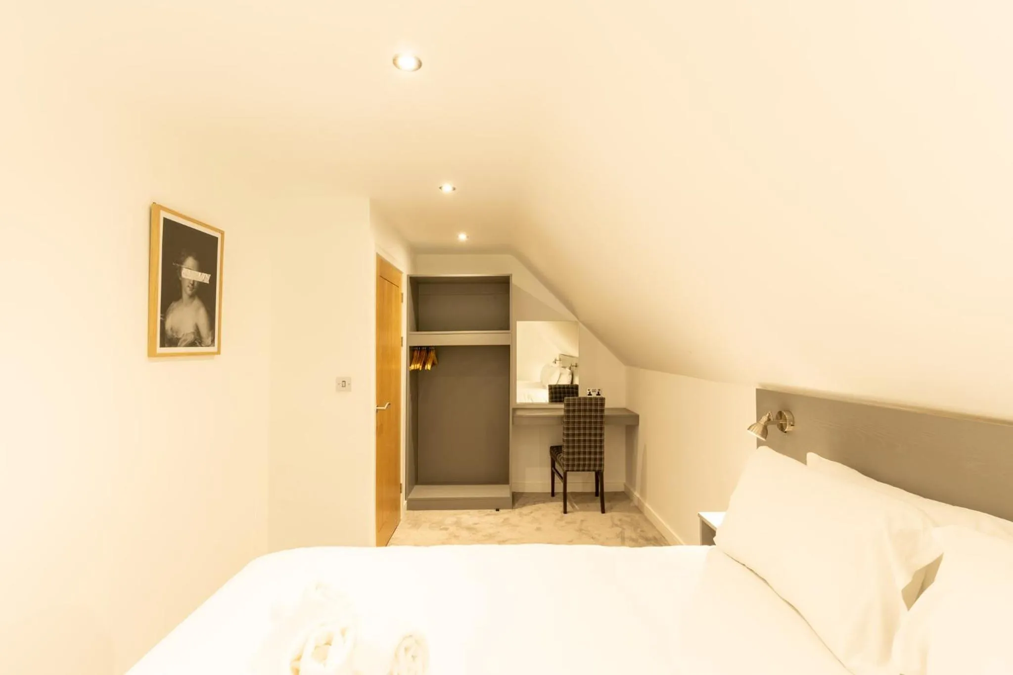 Bed in Marian Resort And Spa