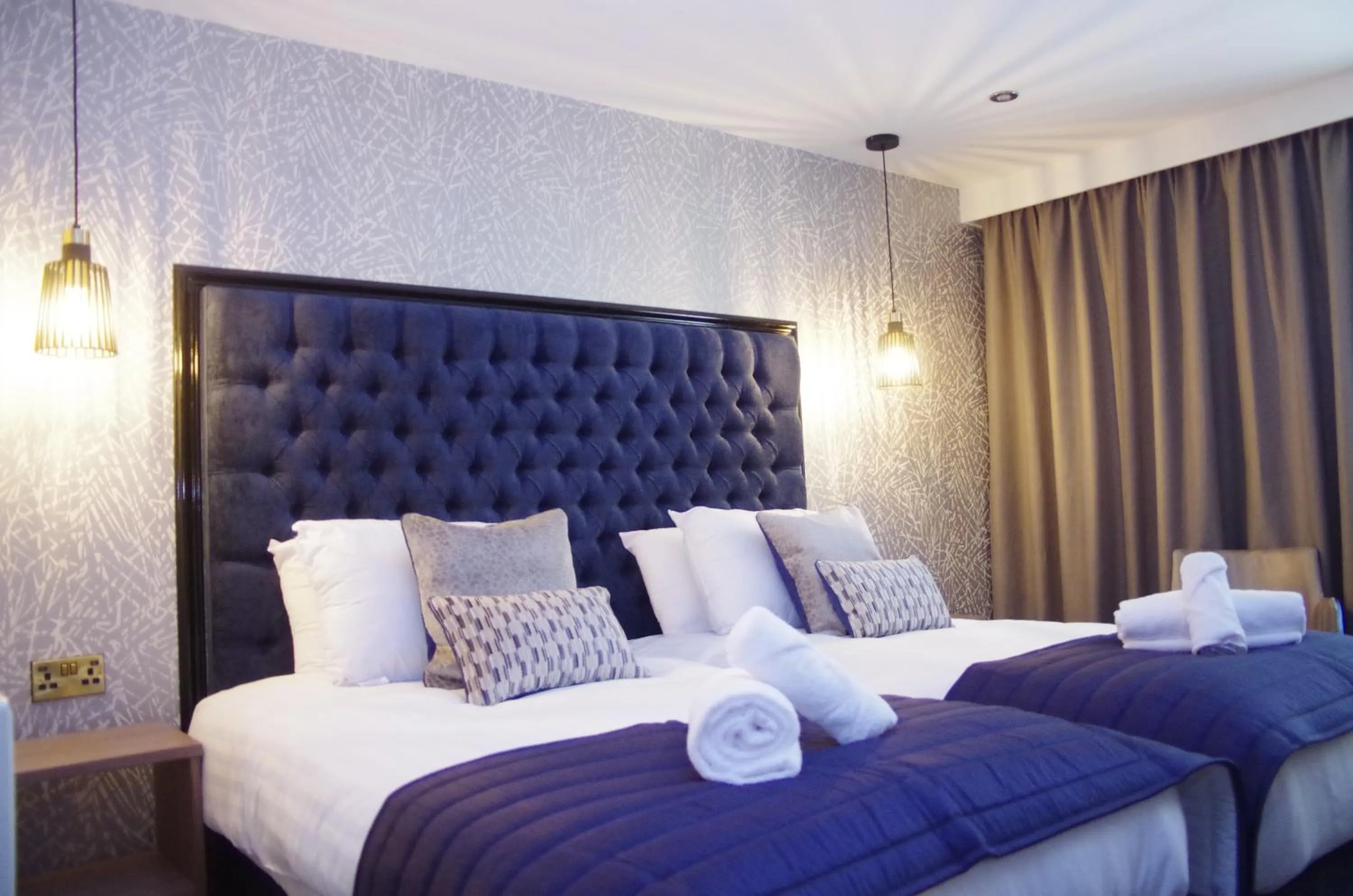 Bed in Marian Resort And Spa