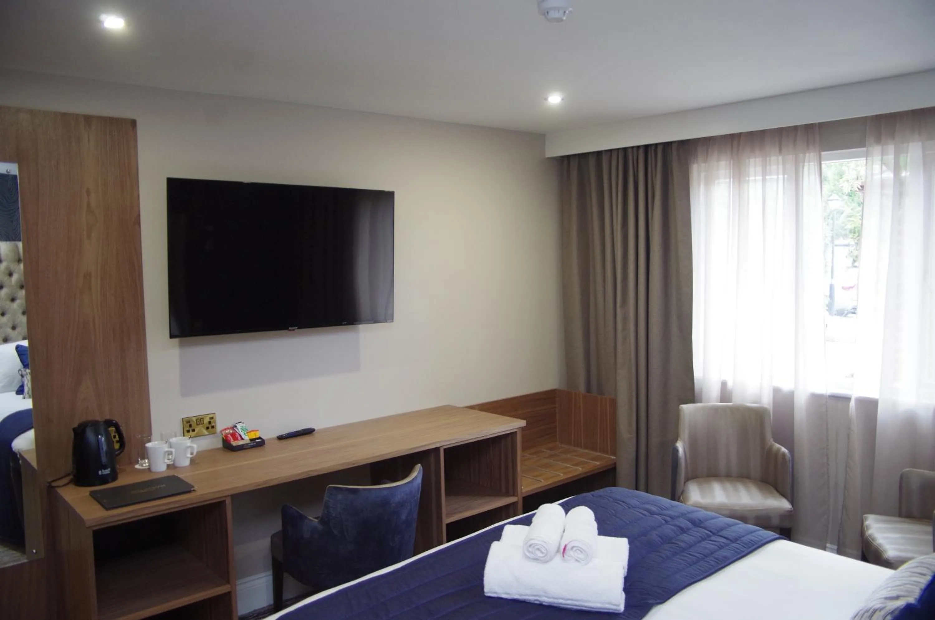 Bed in Marian Resort And Spa