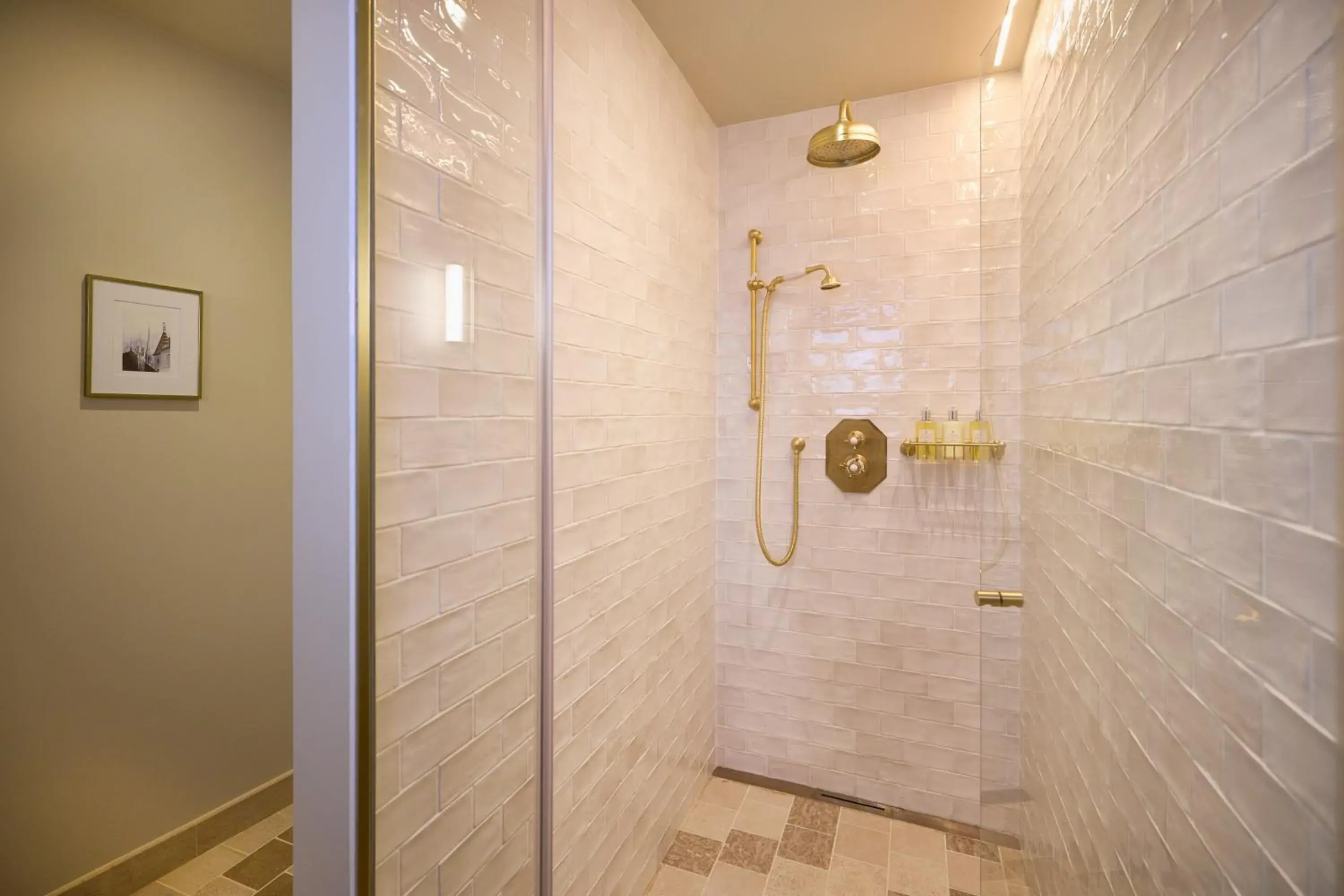 Standard King Room in Maison 1896 Standard King Room in Maison 1896