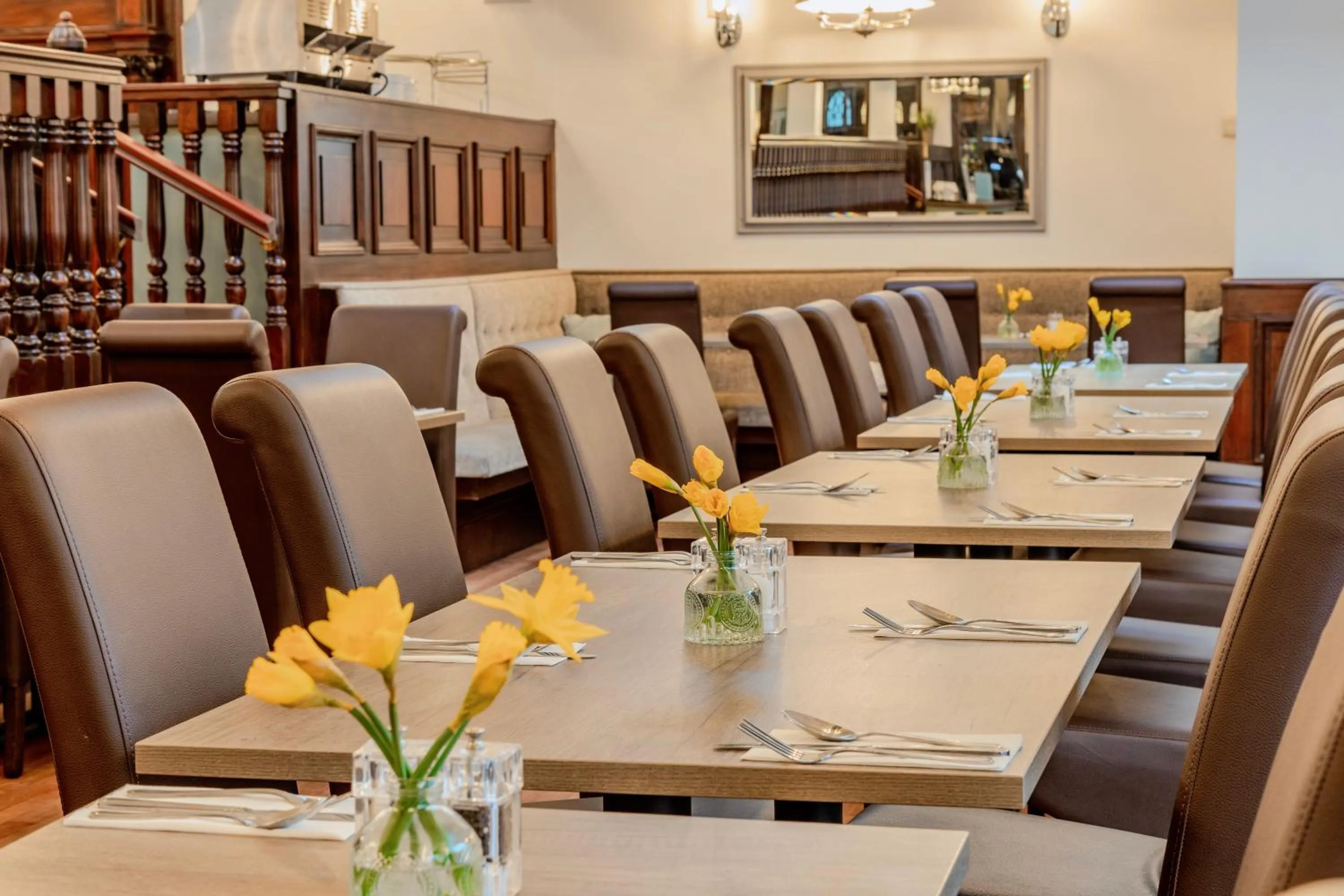Restaurant/places to eat in Bosworth Hall Hotel