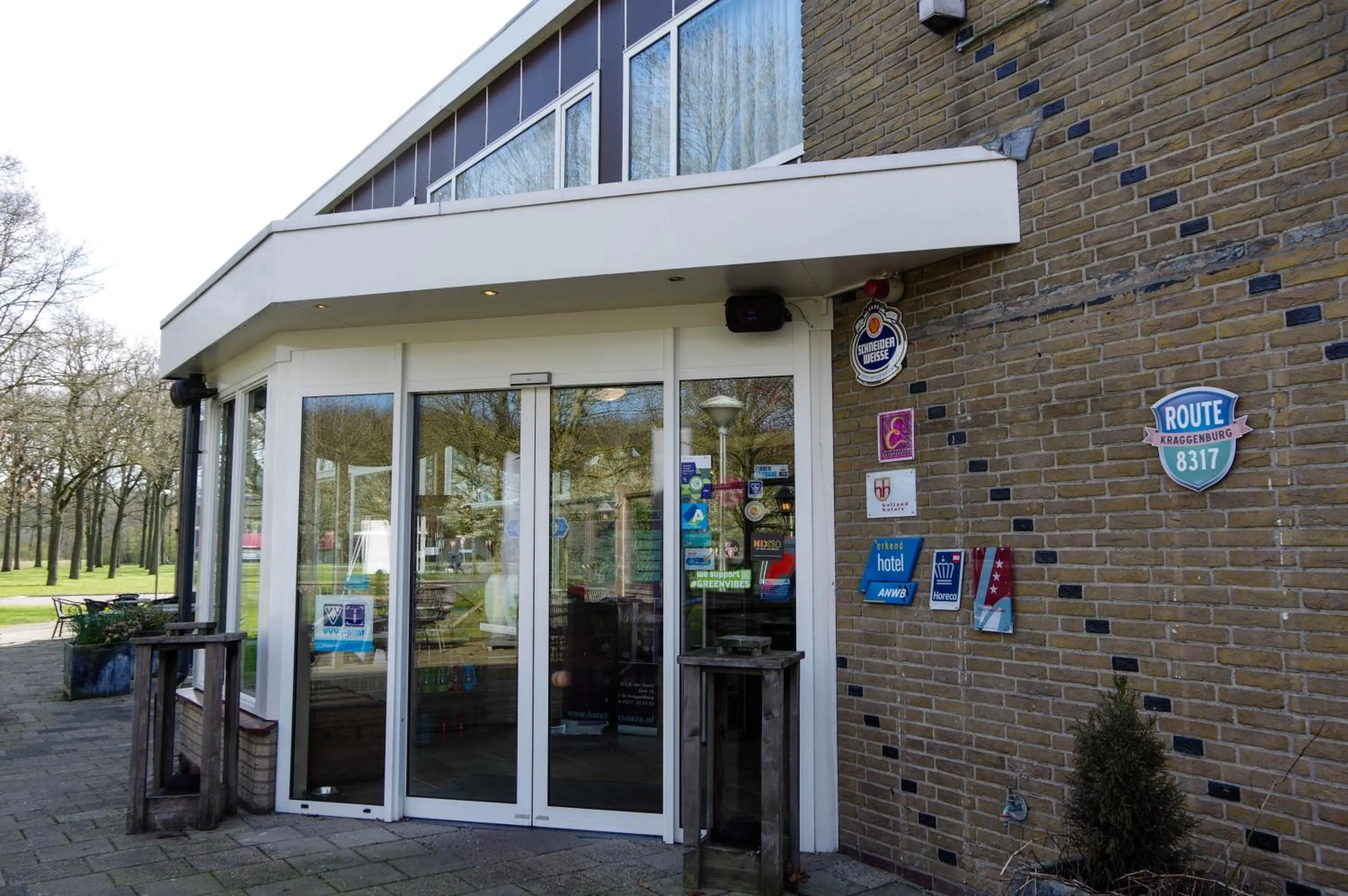 Property building in Hotel and Restaurant van Saaze