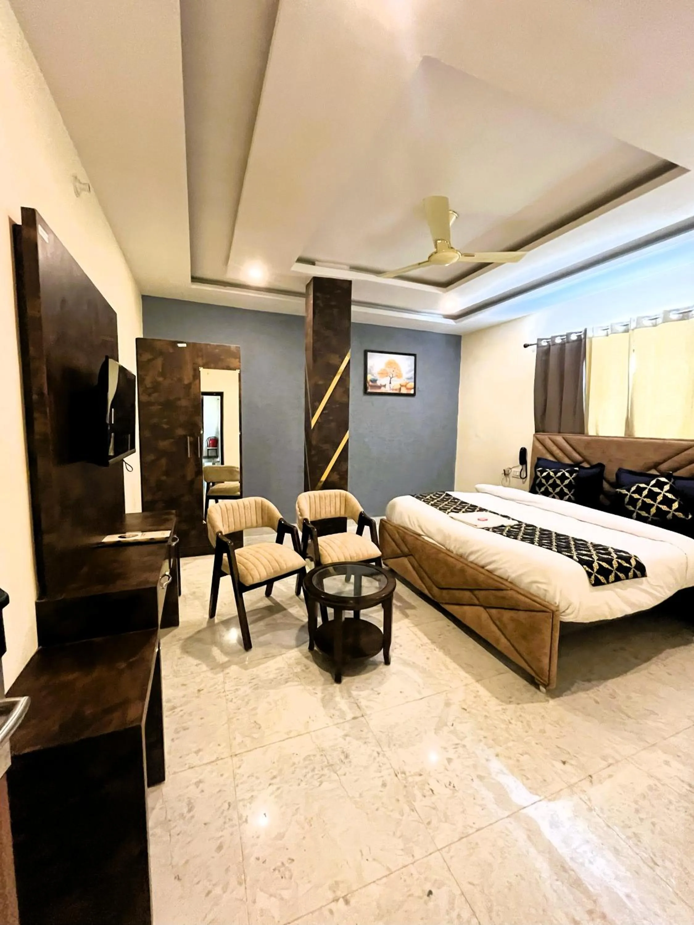 Bed in Hotel Grand Parador