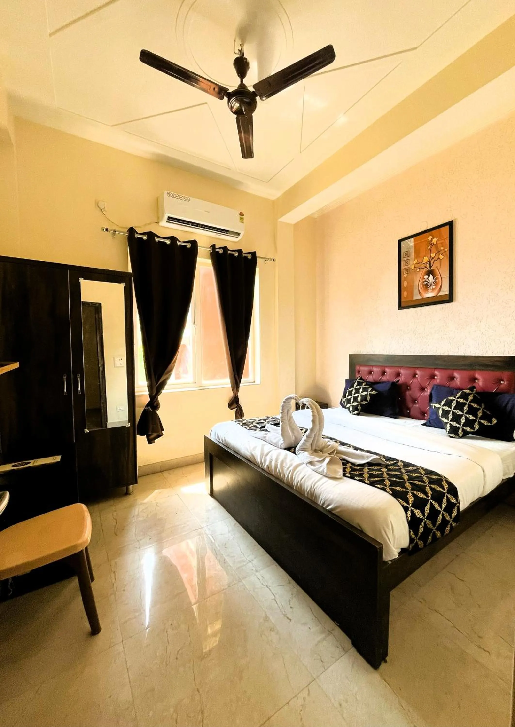 Bed in Hotel Grand Parador