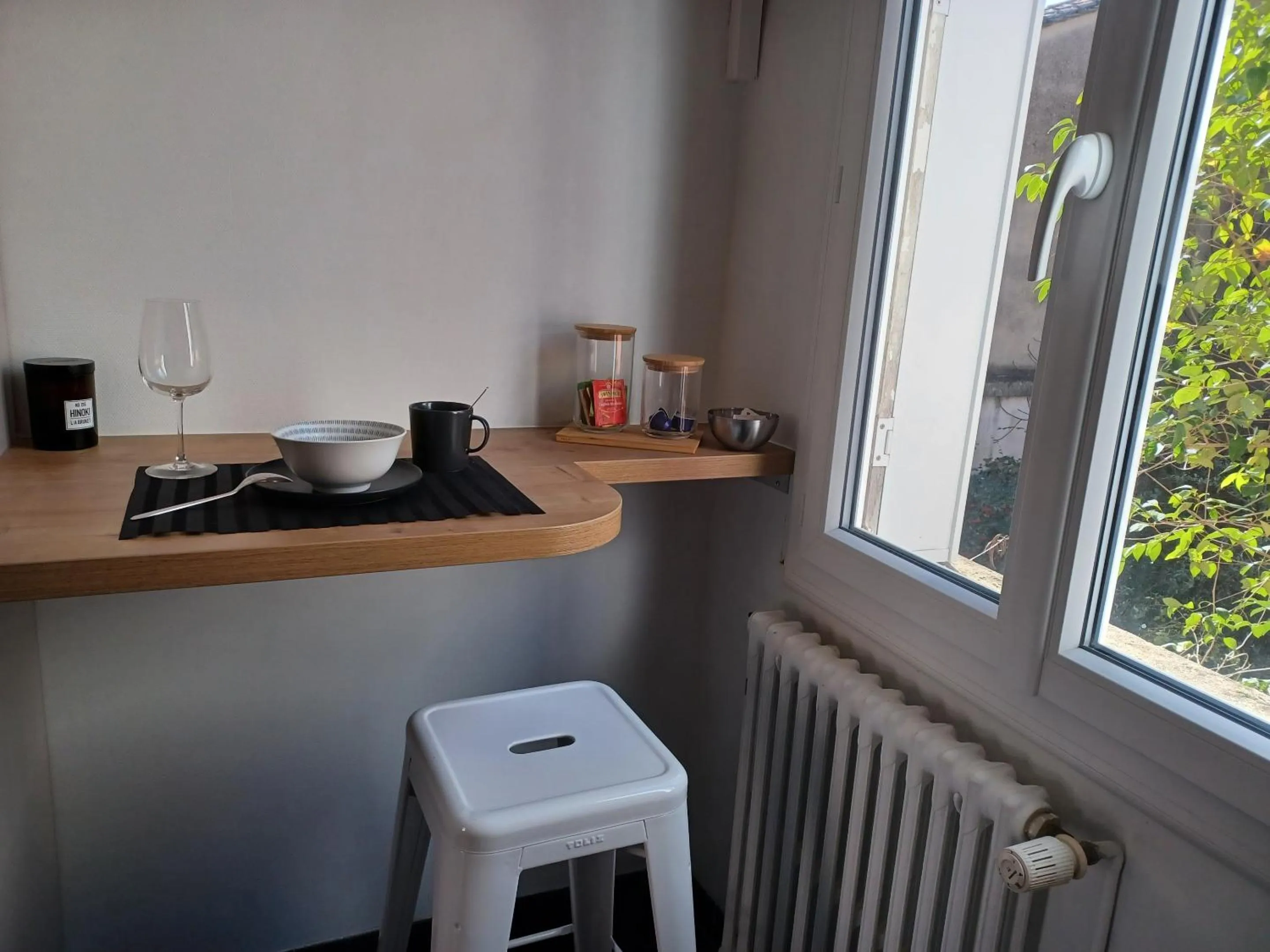 Kitchen or kitchenette in Fanfrelin joli T3 centre ville