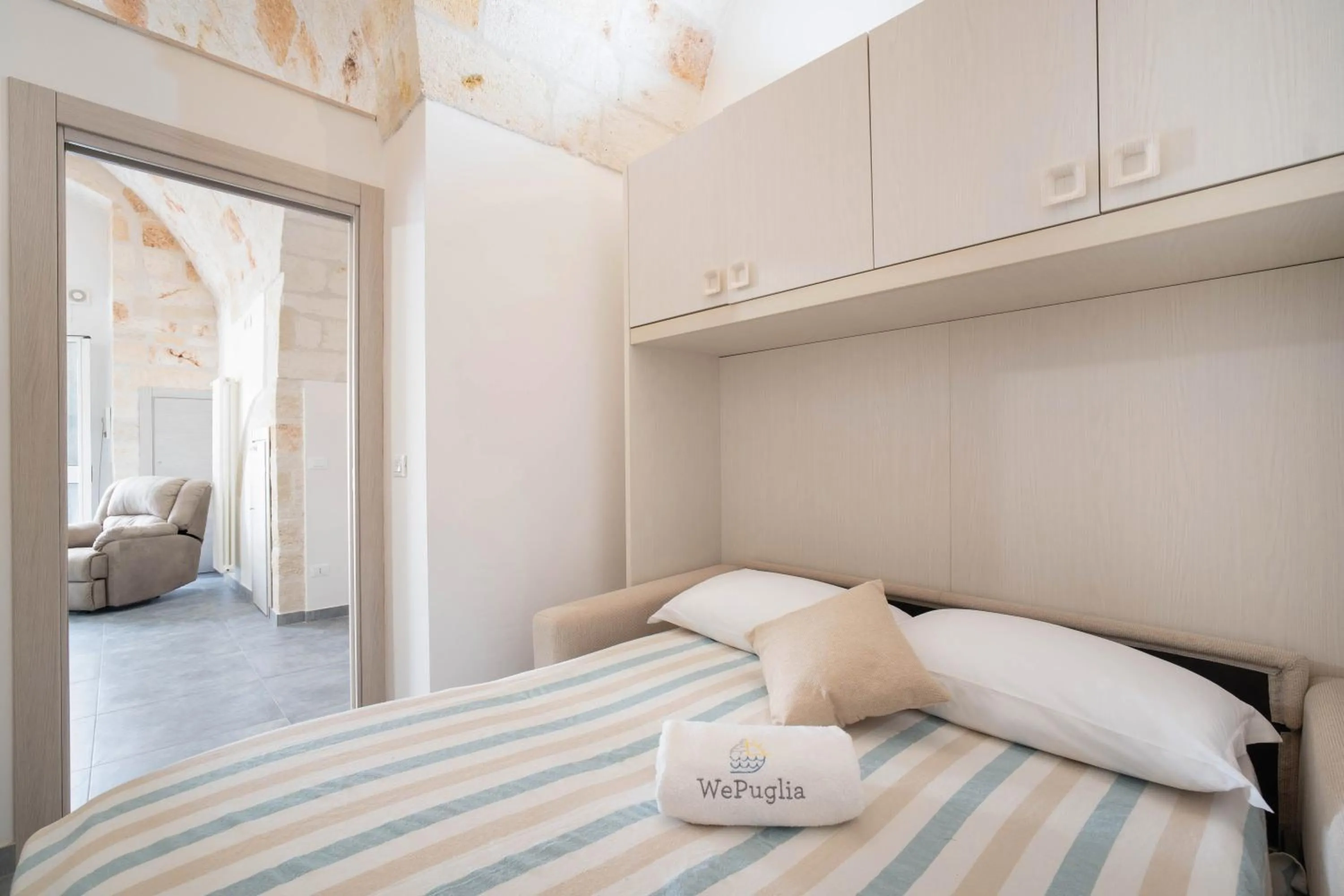 Photo of the whole room, Bed in WePuglia - Casa Romanelli
