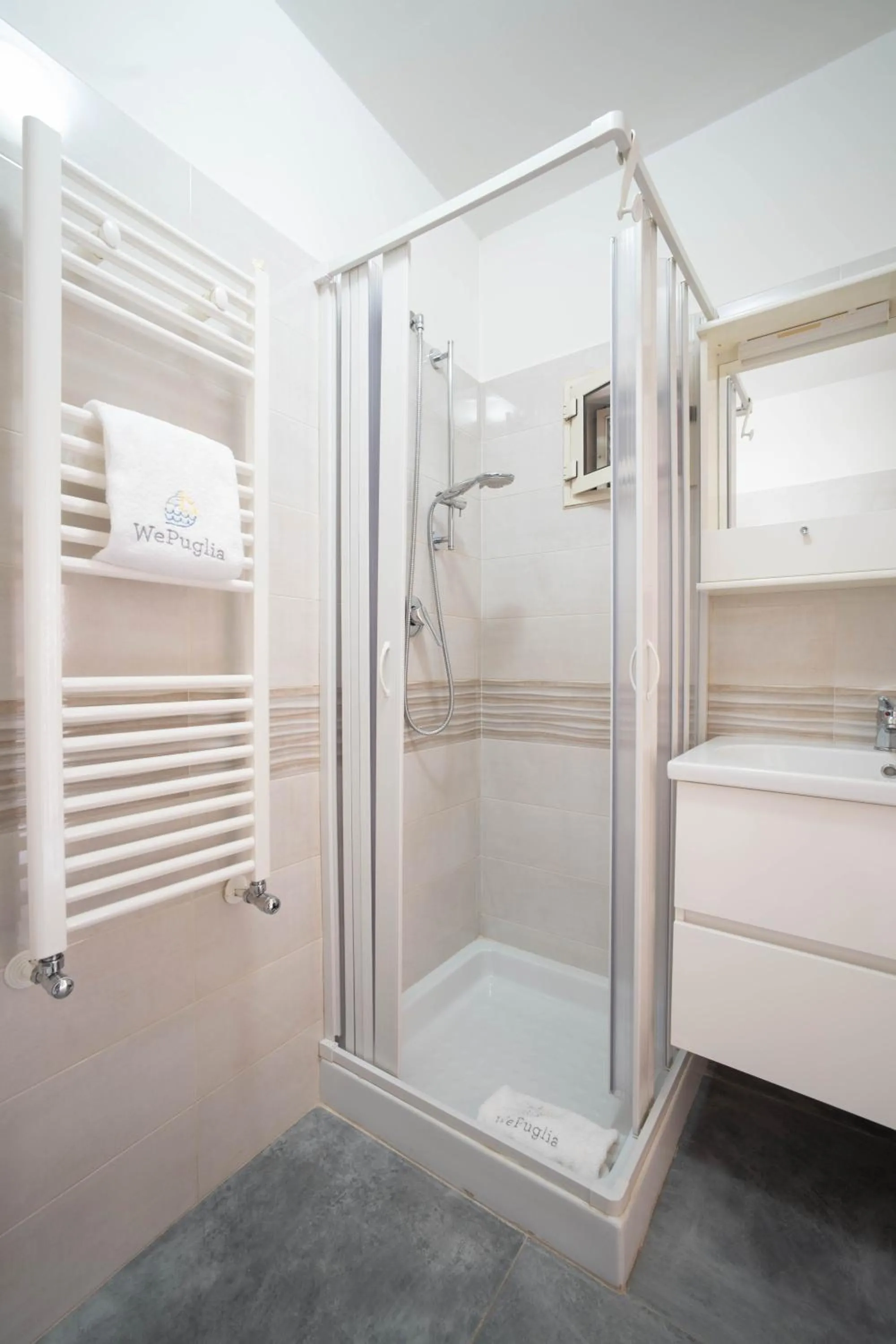 Shower in WePuglia - Casa Romanelli