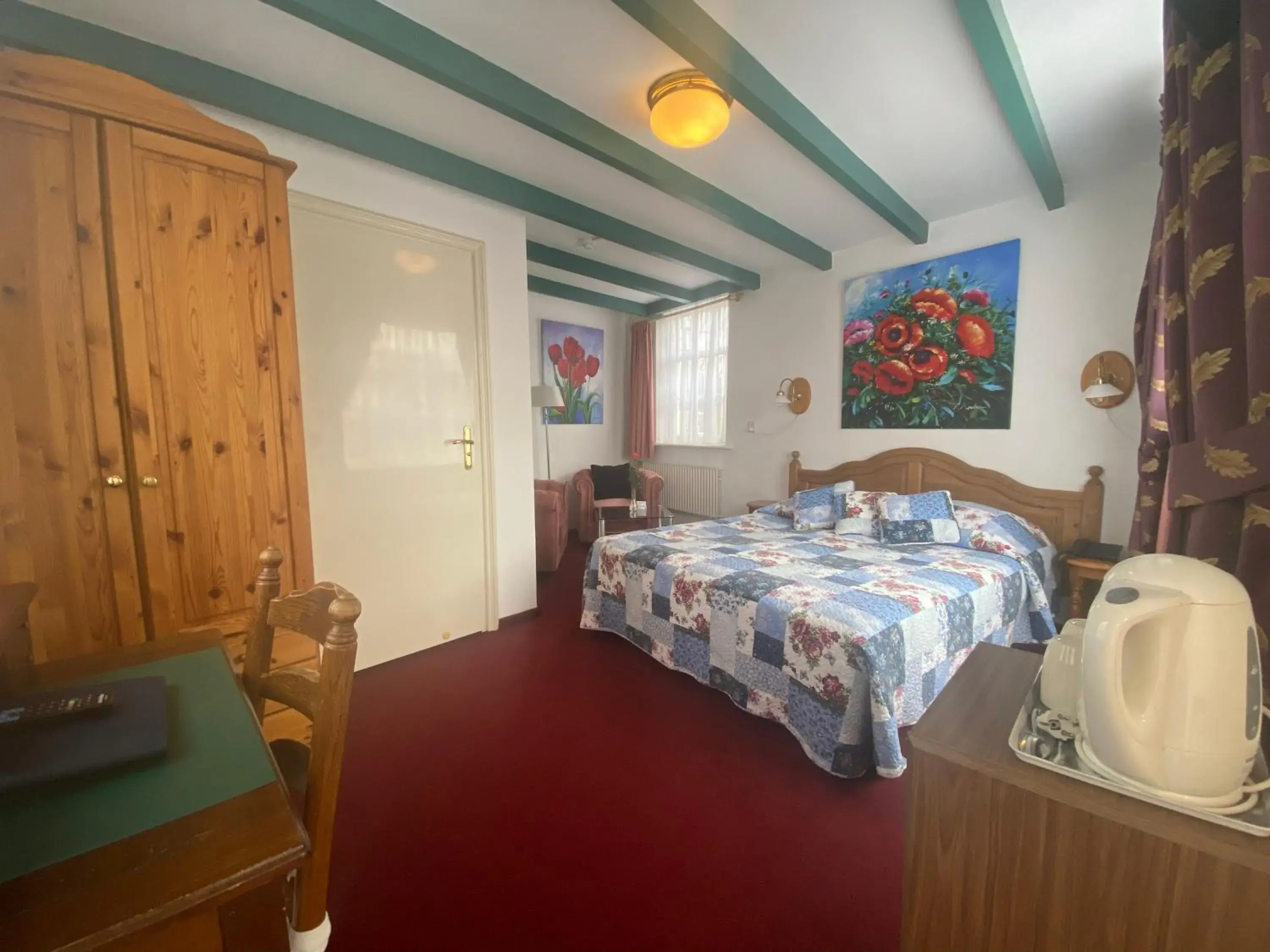 Junior Suite with Canal View in Hotel & Restaurant De Fortuna Junior Suite with Canal View in Hotel & Restaurant De Fortuna