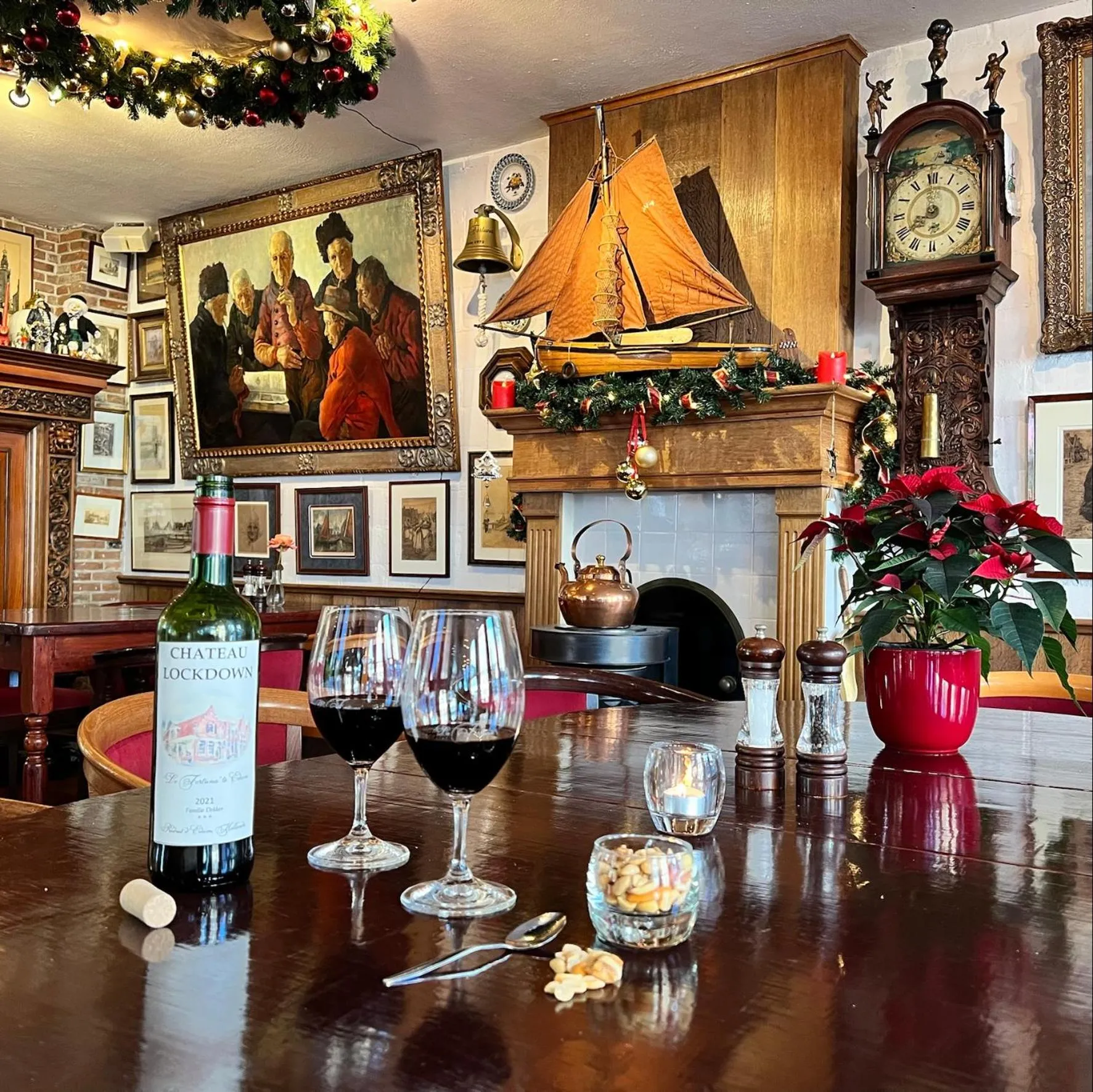 Lounge or bar in Hotel & Restaurant De Fortuna