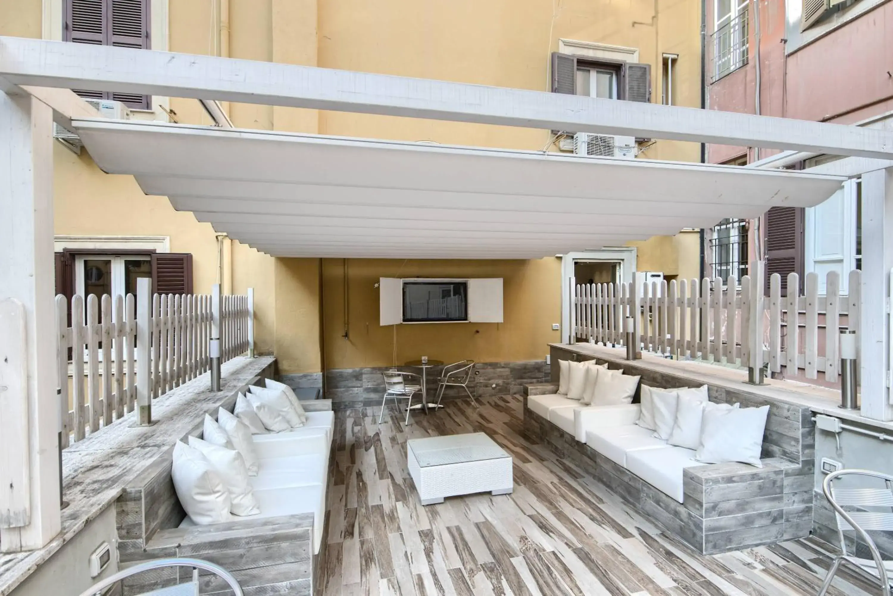 Bed in Vatican's Roof Bed in Vatican's Roof