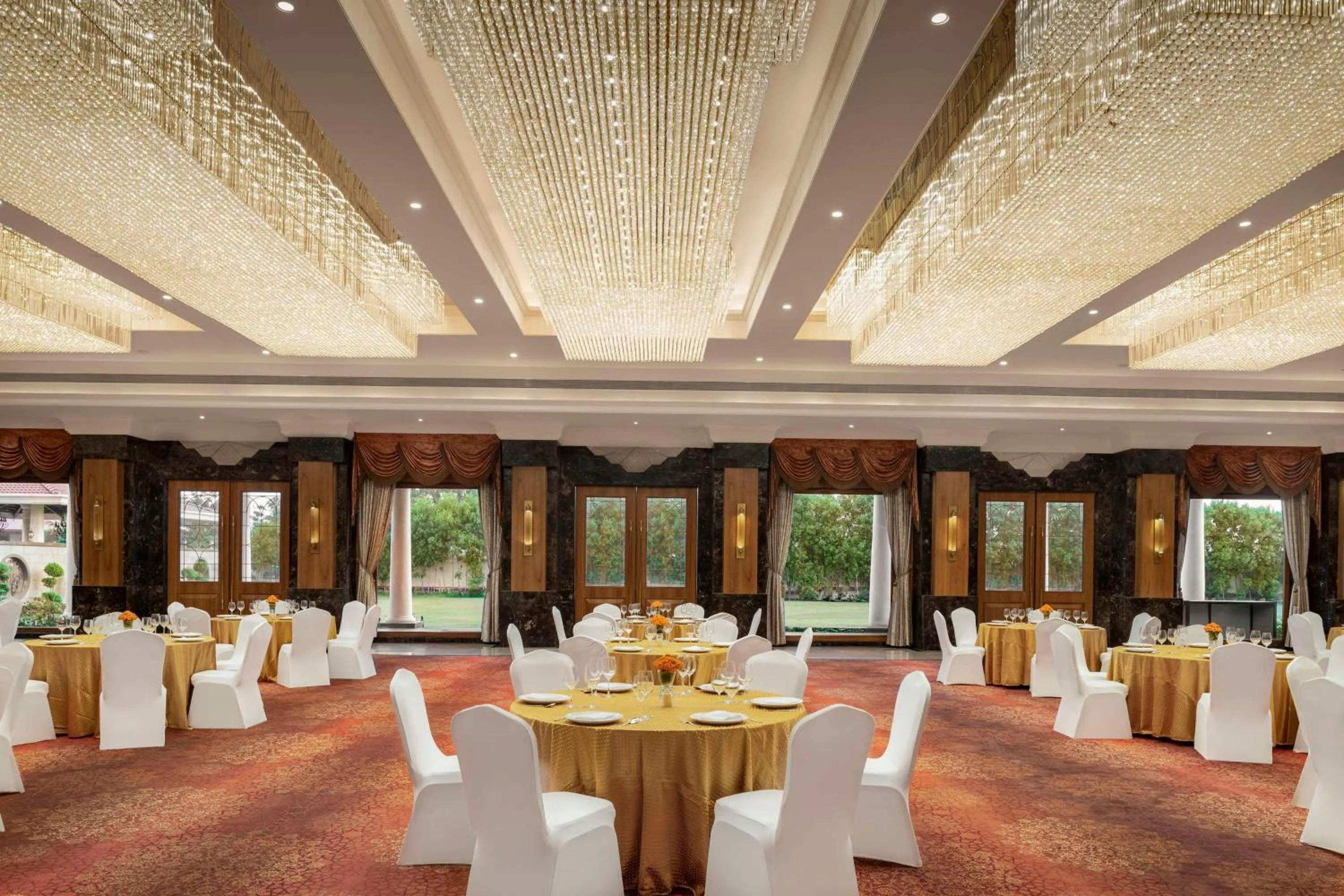 Banquet/Function facilities in Jasraj Palace Yavatmal Hotel, a member of Radisson Individuals