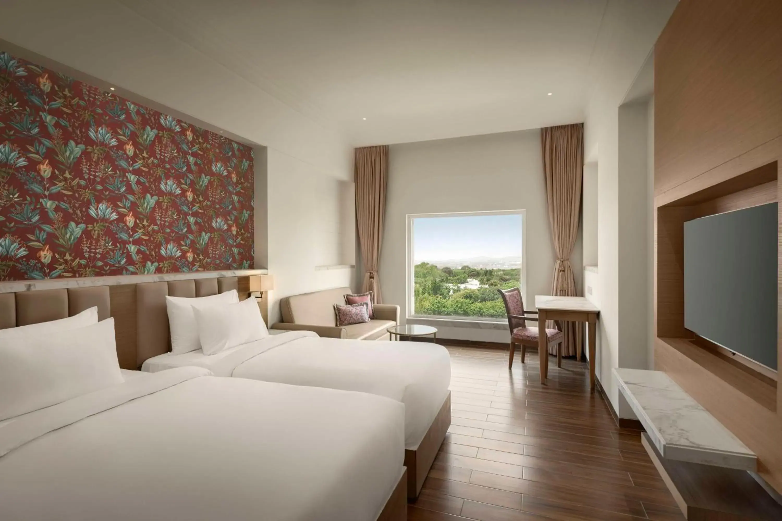 Bed in Jasraj Palace Yavatmal Hotel, a member of Radisson Individuals Bed in Jasraj Palace Yavatmal Hotel, a member of Radisson Individuals