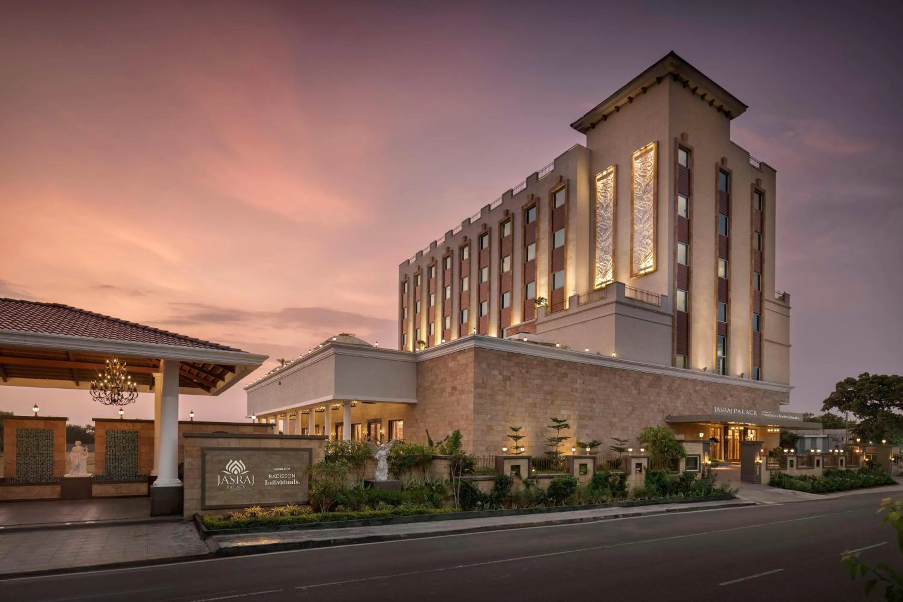 Property building in Jasraj Palace Yavatmal Hotel, a member of Radisson Individuals