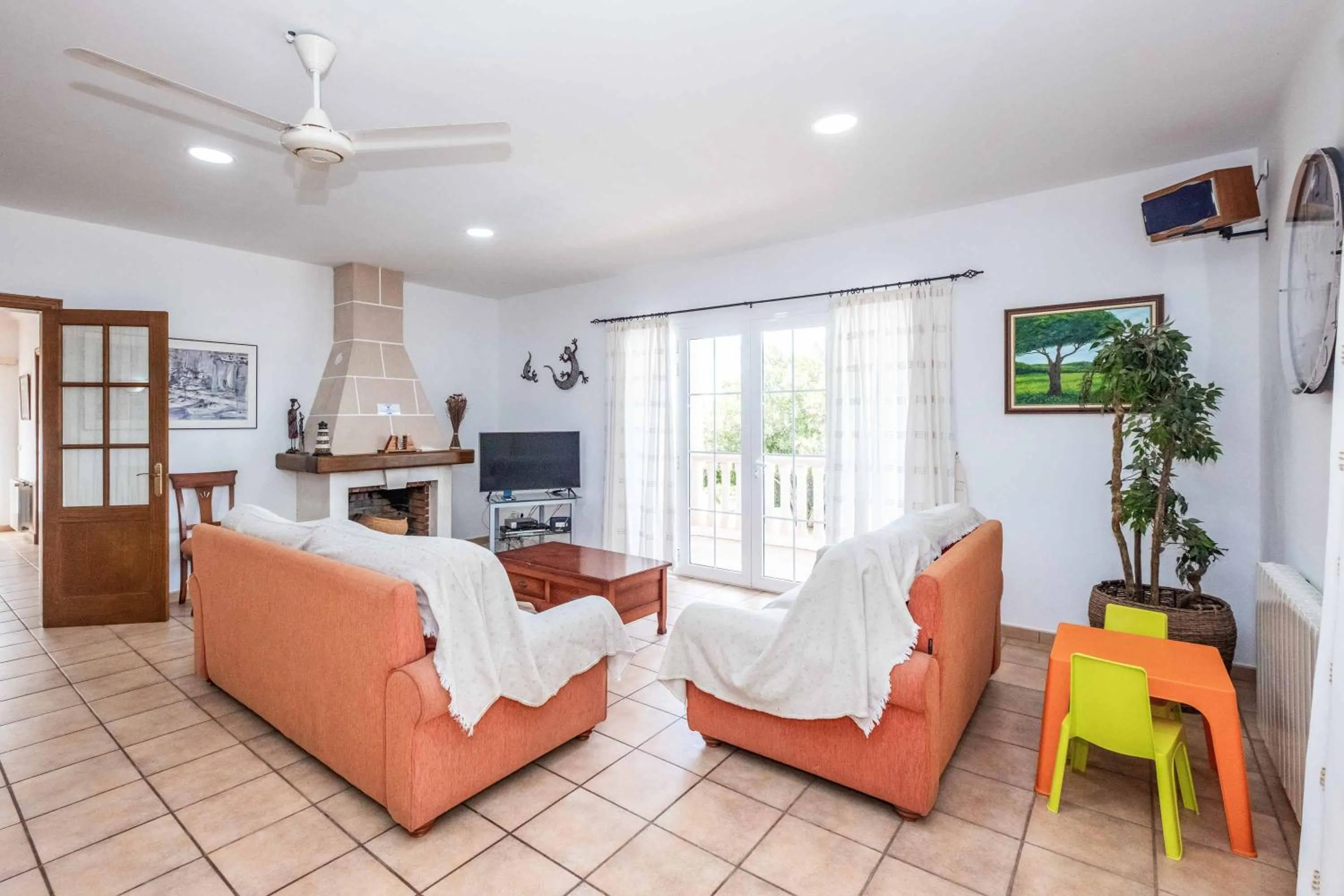 TV and multimedia in Villa Alaris