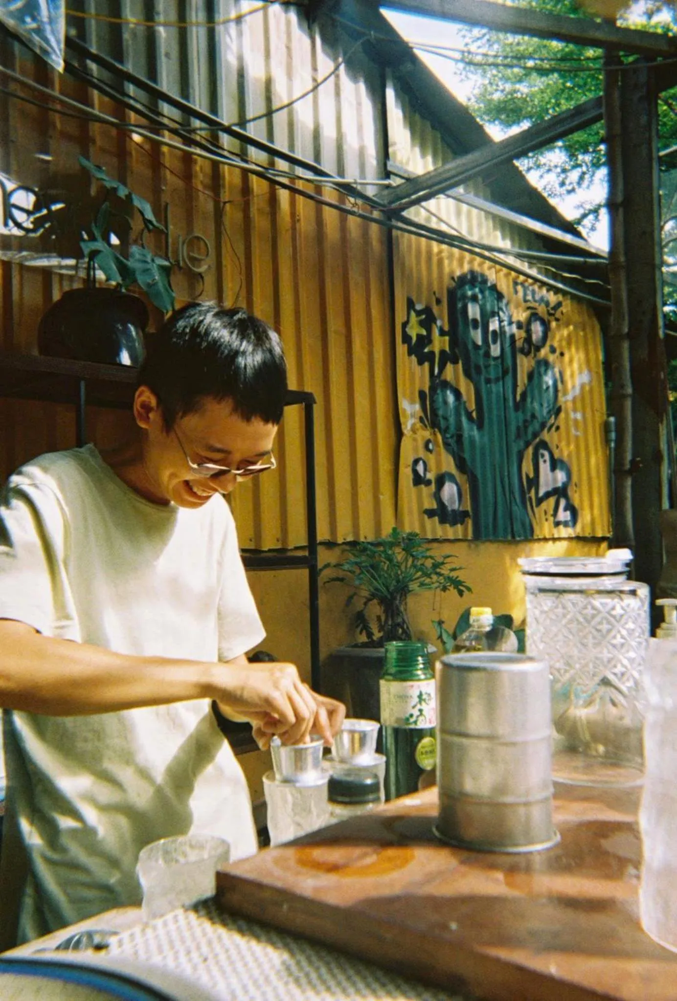 Restaurant/places to eat in Cactos Chill & Homestay