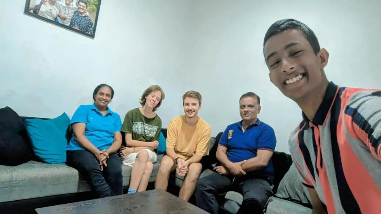 group of guests in Rock View Home