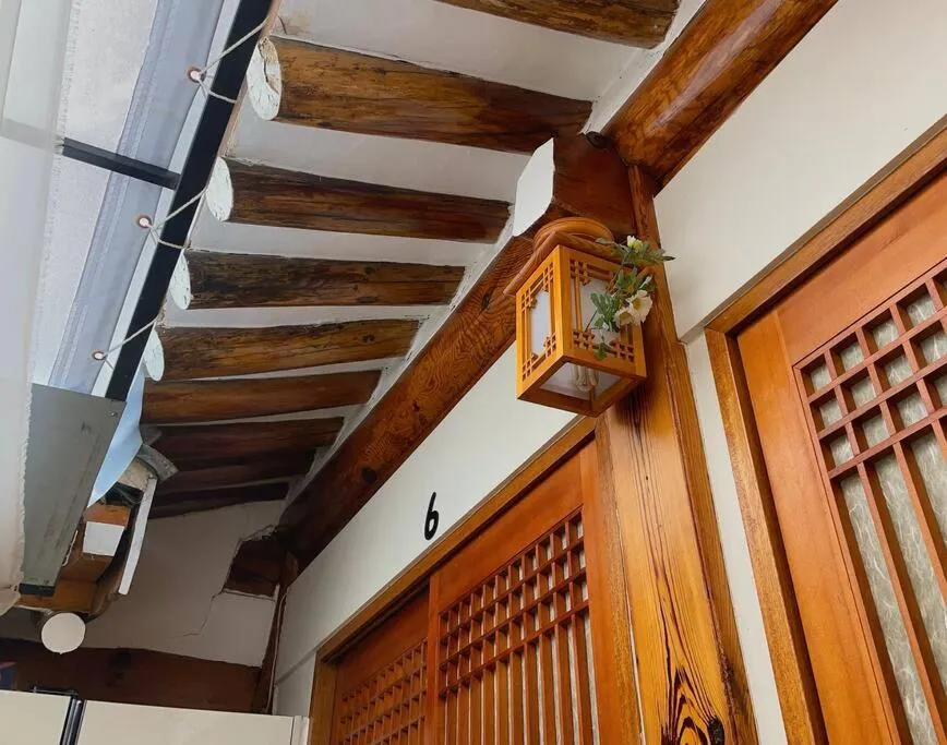 Property building in Bibimbap Hanok Guesthouse Gyeongbokgung