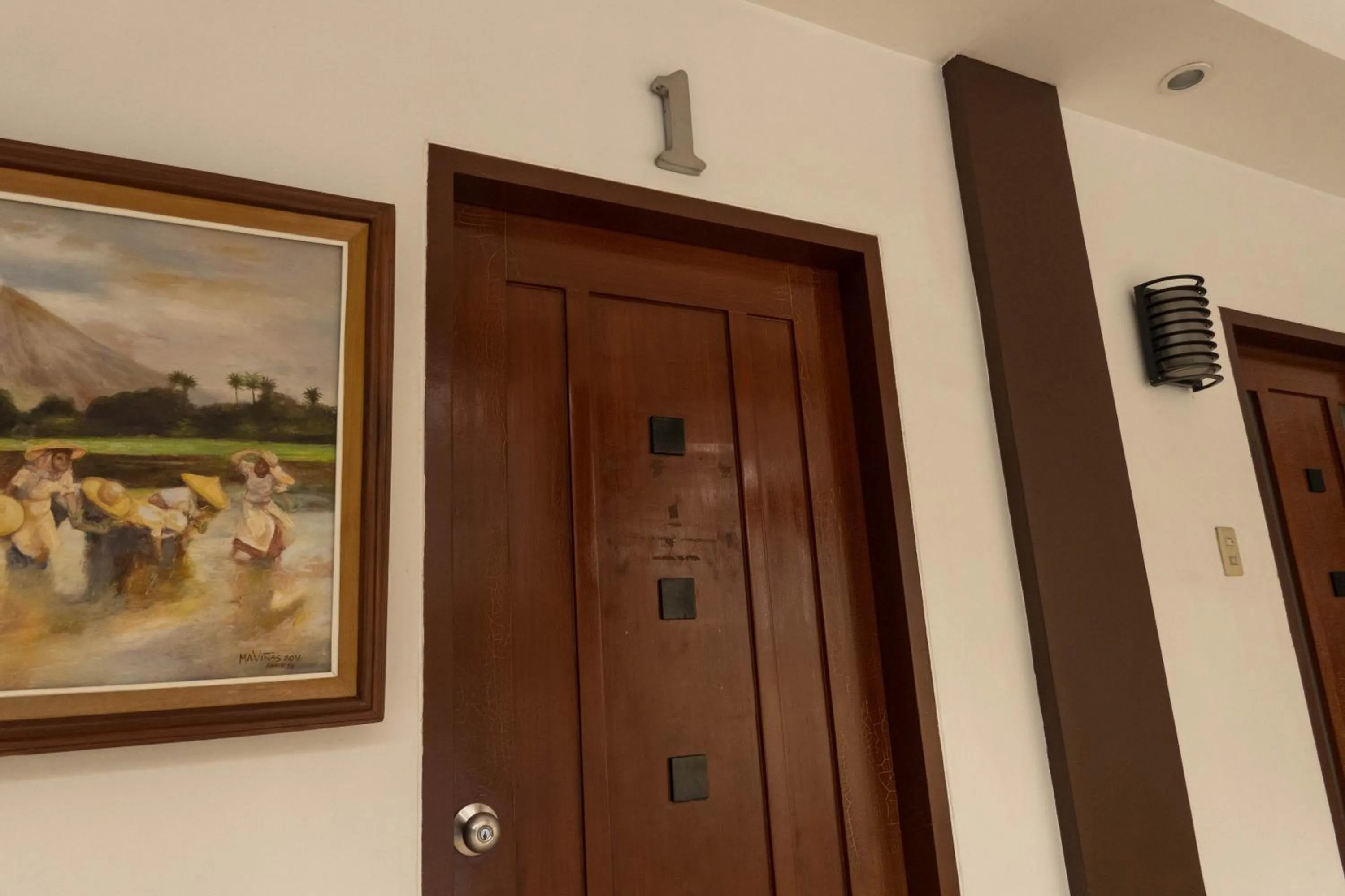 Property building in Teofely Gardens Resort near Tagaytay