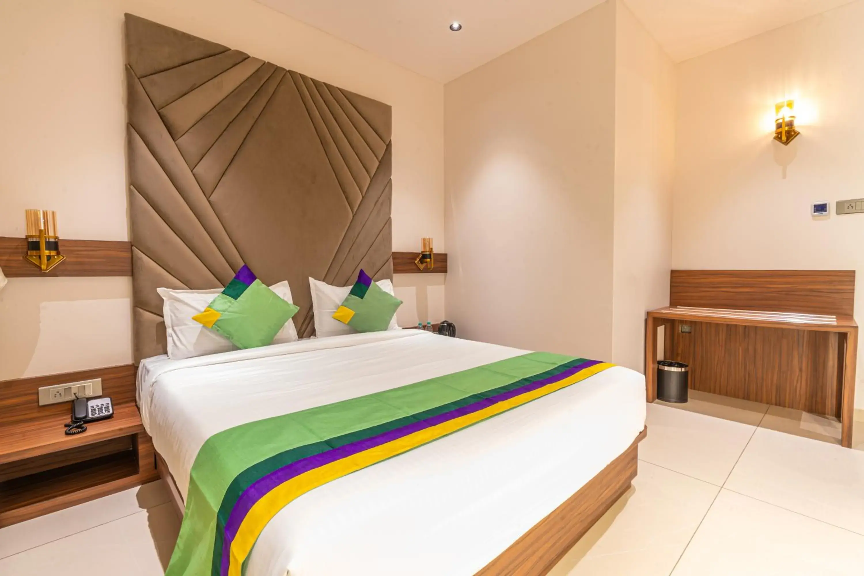 Bedroom, Bed in Treebo Premium Heritage Grand -Majiwada Thane Bedroom, Bed in Treebo Premium Heritage Grand -Majiwada Thane