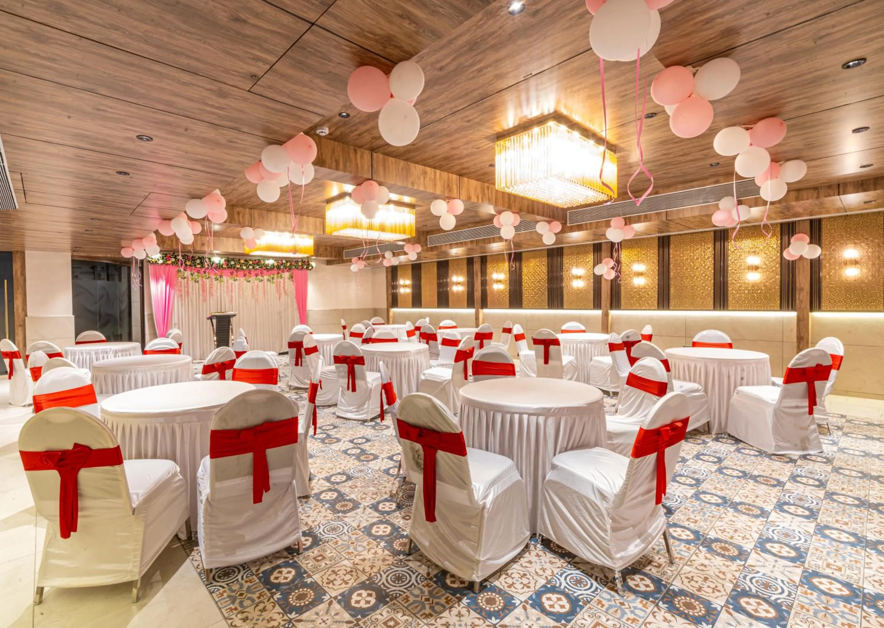 Banquet/Function facilities in Treebo Premium Heritage Grand -Majiwada Thane